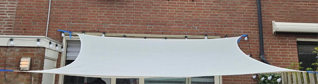 Schaduwdoek wit gebroken 3x3,5m, Tuin en Terras, Ophalen of Verzenden, Gebruikt