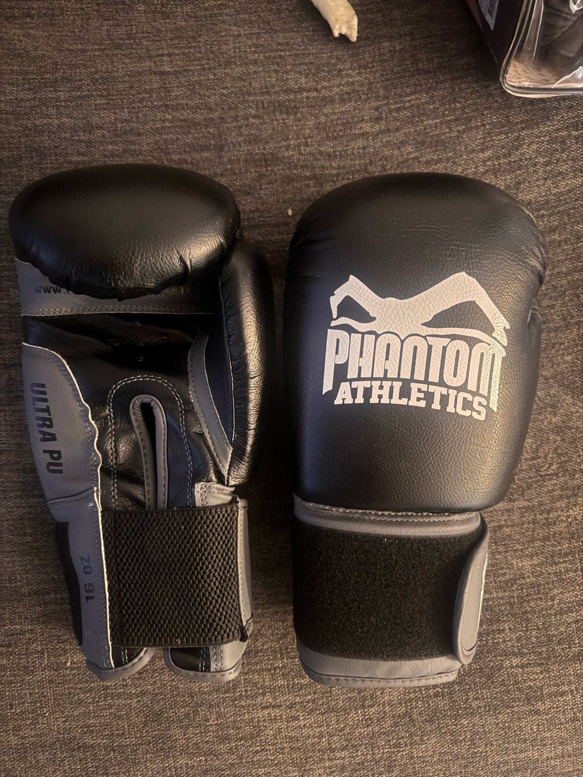 Phantom Athletics Bokshandschoenen - 16 OZ, Sport en Fitness, Ophalen of Verzenden, Nieuw, Bokshandschoenen
