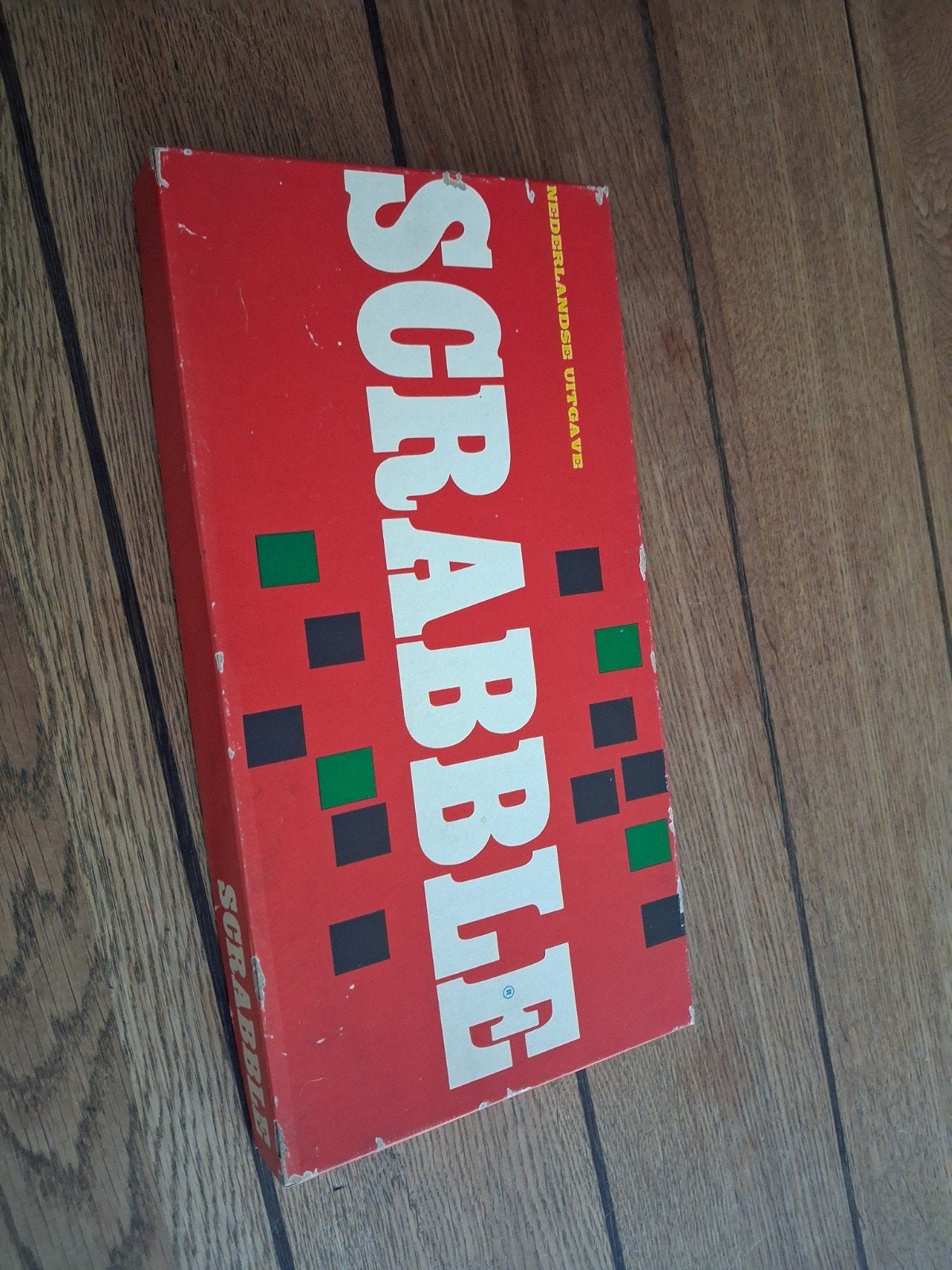 Vintage Scrabble Bordspel hout rode doos rood, Drie of vier spelers, Ophalen of Verzenden, Gebruikt, J.W. Spear & Sons