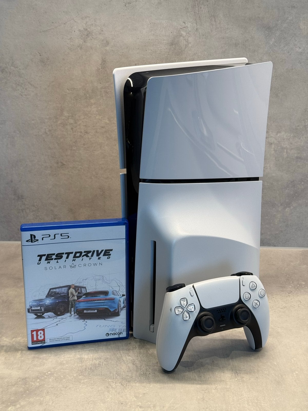 PlayStation 5 Slim Disc Edition + 1 controller en 1 game, Ophalen of Verzenden, Zo goed als nieuw, Playstation 5