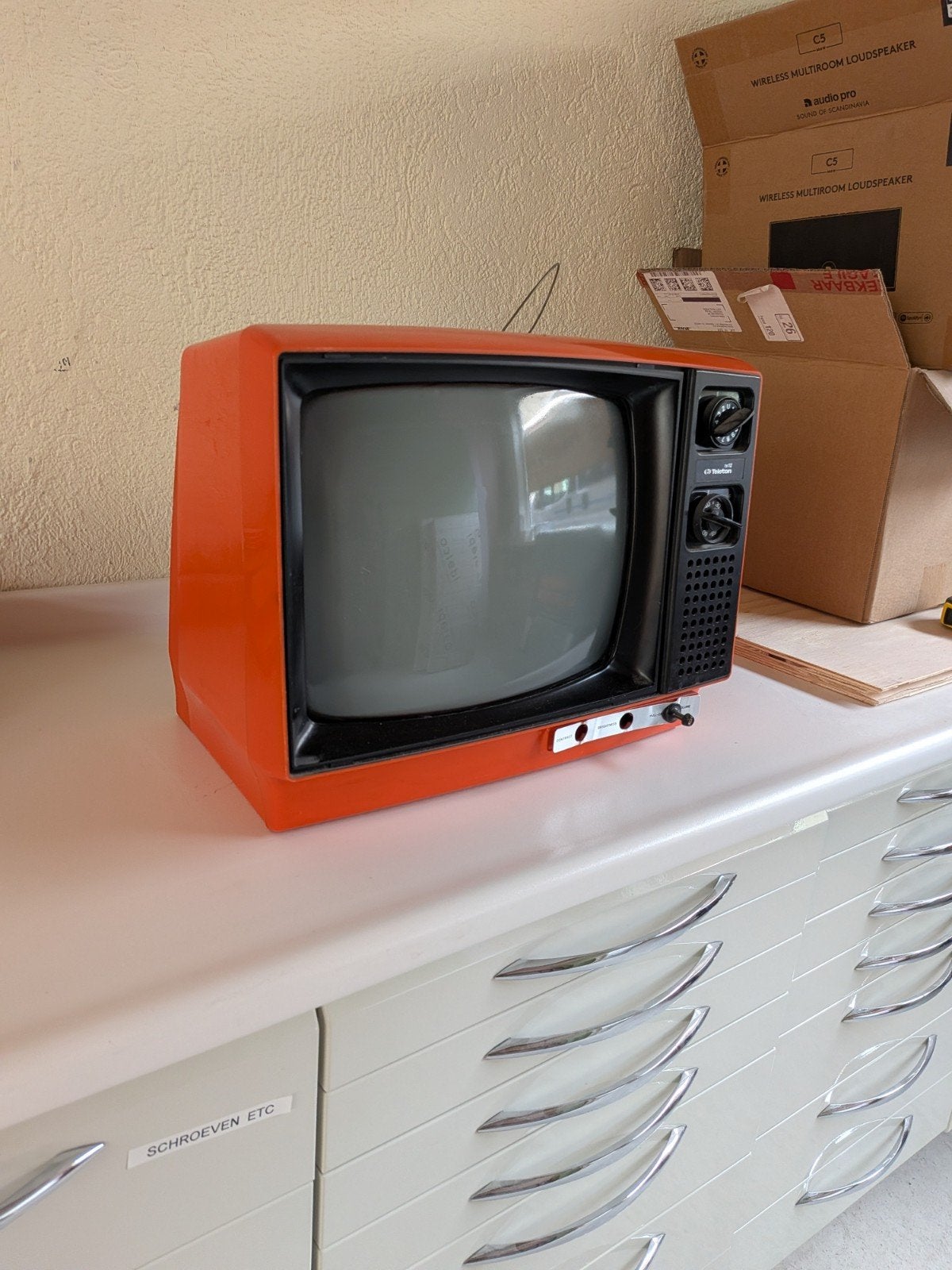 Draagbare Teleton Beeldbuistelevisie - Oranje (Jaren '70), Ophalen of Verzenden