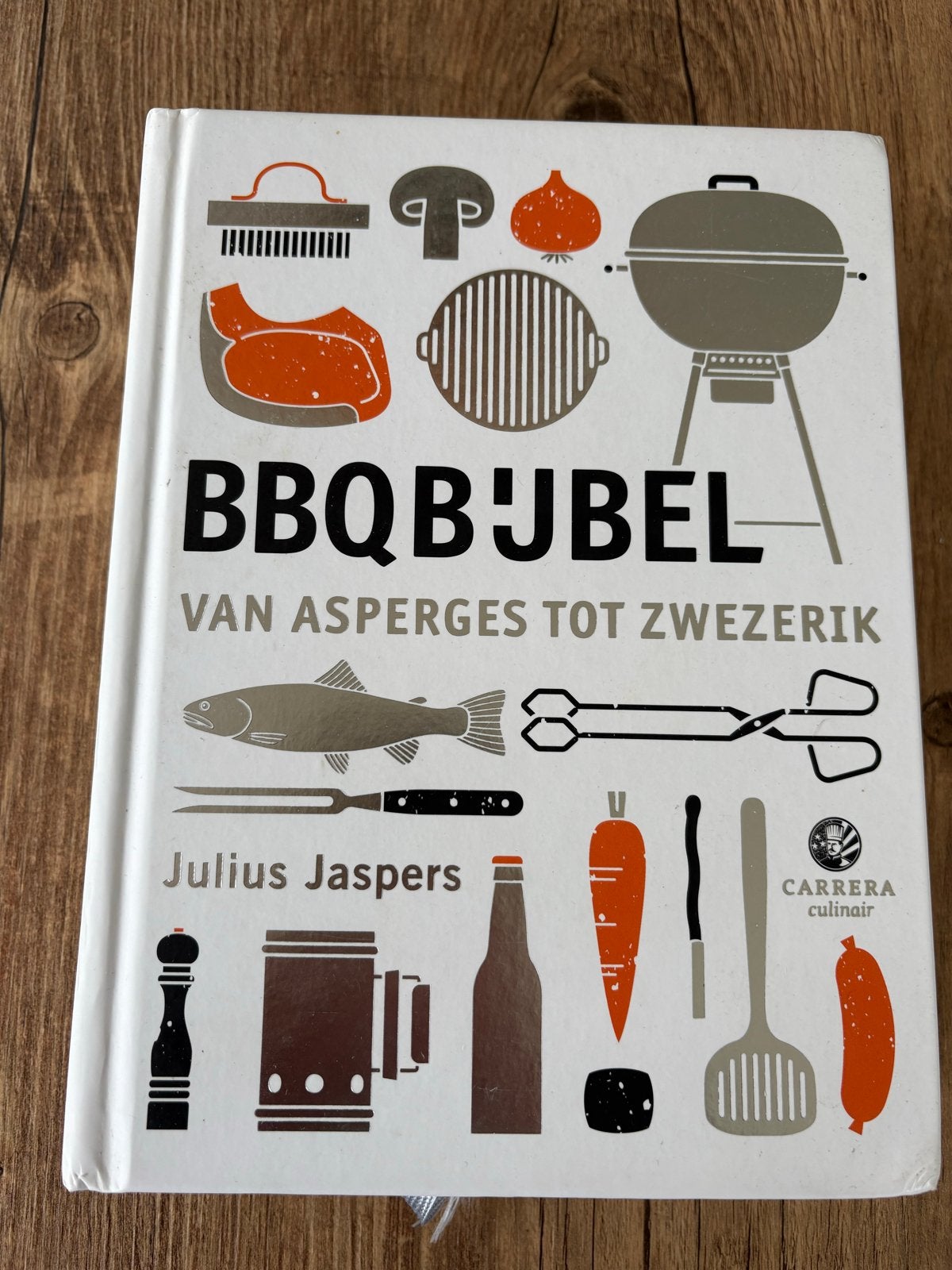 BBQ Bijbel van Julius Jaspers - Van Asperges tot Zwezerik, Boeken, Kookboeken, Ophalen of Verzenden, Zo goed als nieuw, Overige gebieden