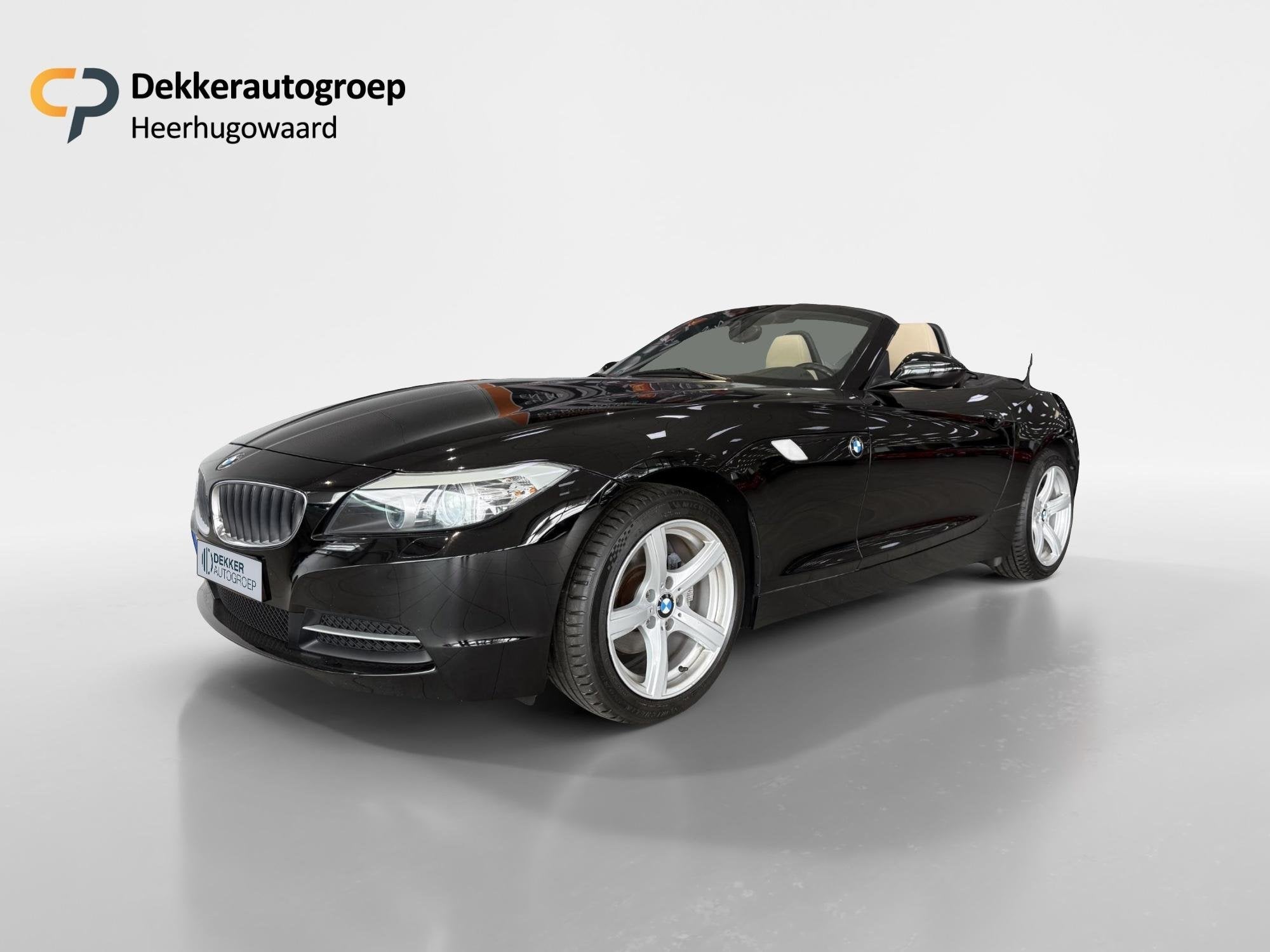 BMW Z4 Roadster sDrive23i 204PK Handgeschakeld Executive Sto, Euro 5, Gebruikt, Beige, 2497 cc