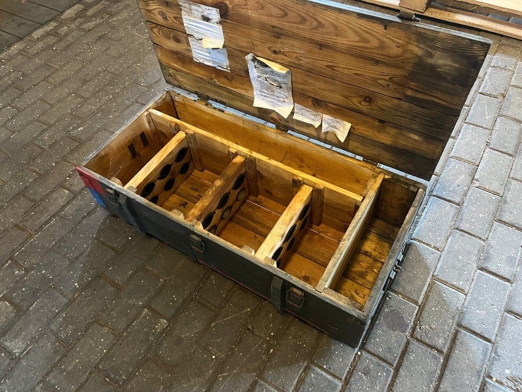 Hele mooie grote legerkisten van circa 29cm x 49cm x 102cm, Ophalen, Minder dan 50 cm, Gebruikt, 100 tot 150 cm
