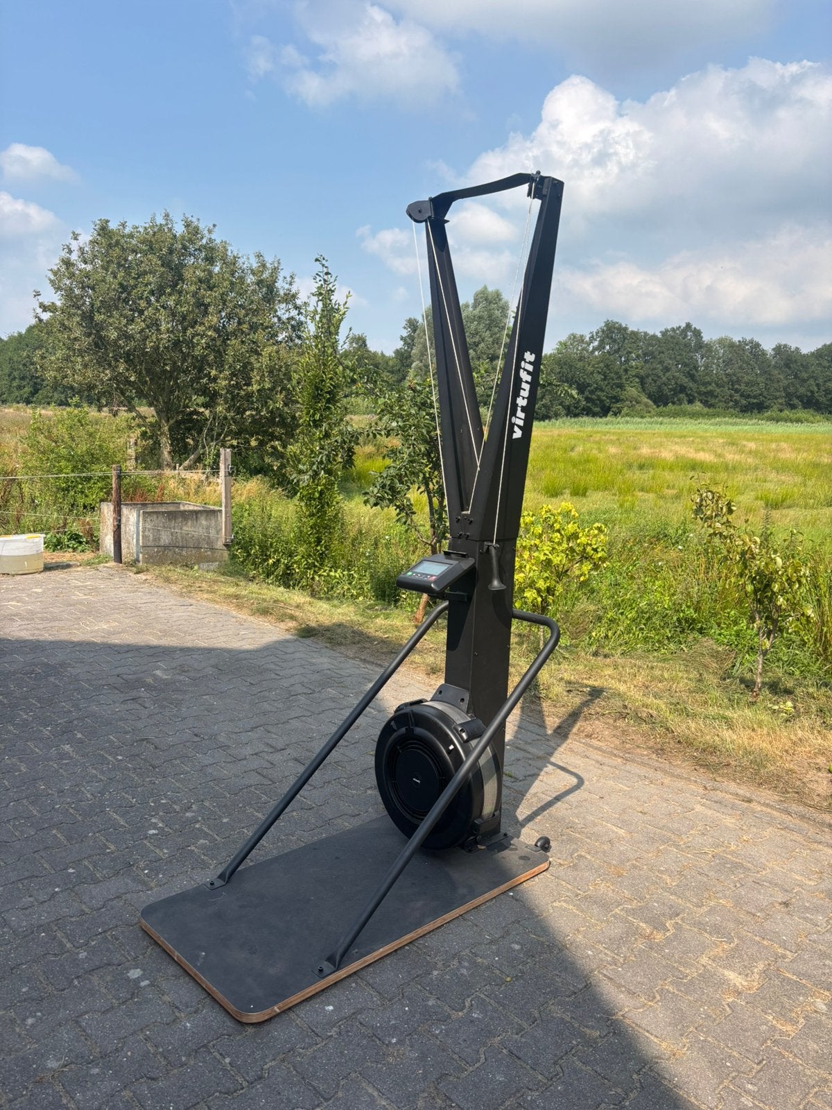 Virtufit prototype SkiErg, Ophalen, Krachtstation