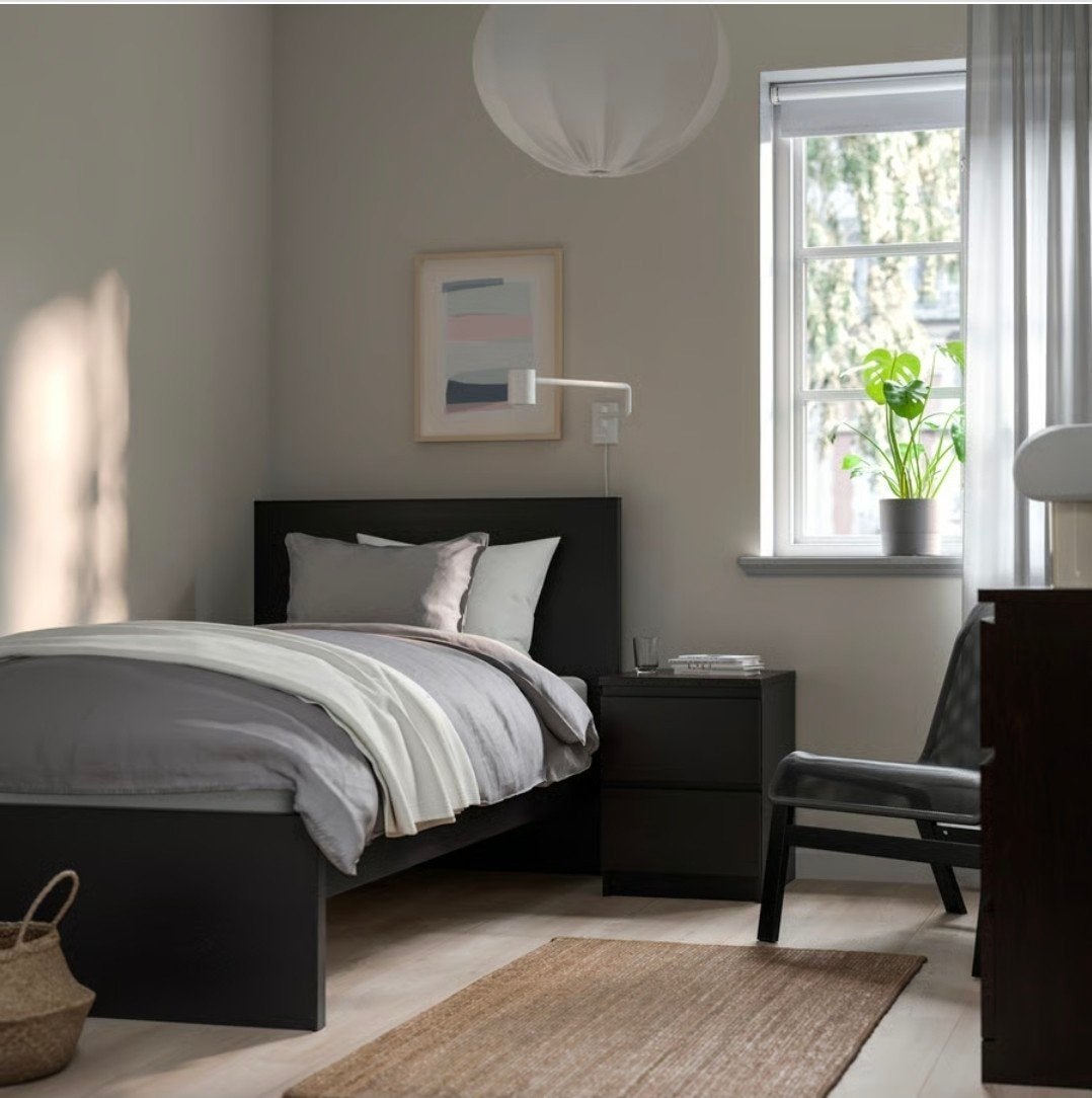 Ikea single bed,slatted bases, good mattress 90x200cm., Huis en Inrichting, Ophalen, Zo goed als nieuw, Eenpersoons