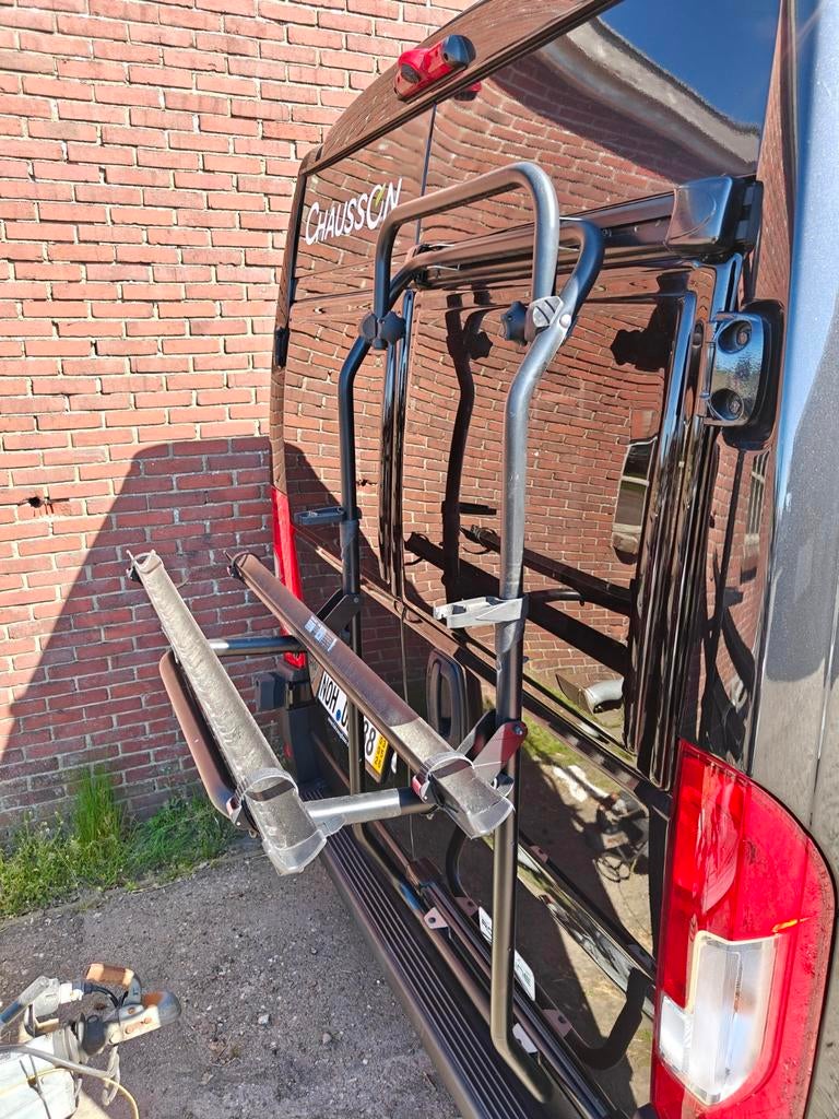 Fietsendrager Fiamma camper obv ducato - Zo goed als nieuw, Auto diversen, Fietsendragers, Zo goed als nieuw, Achterklepdrager
