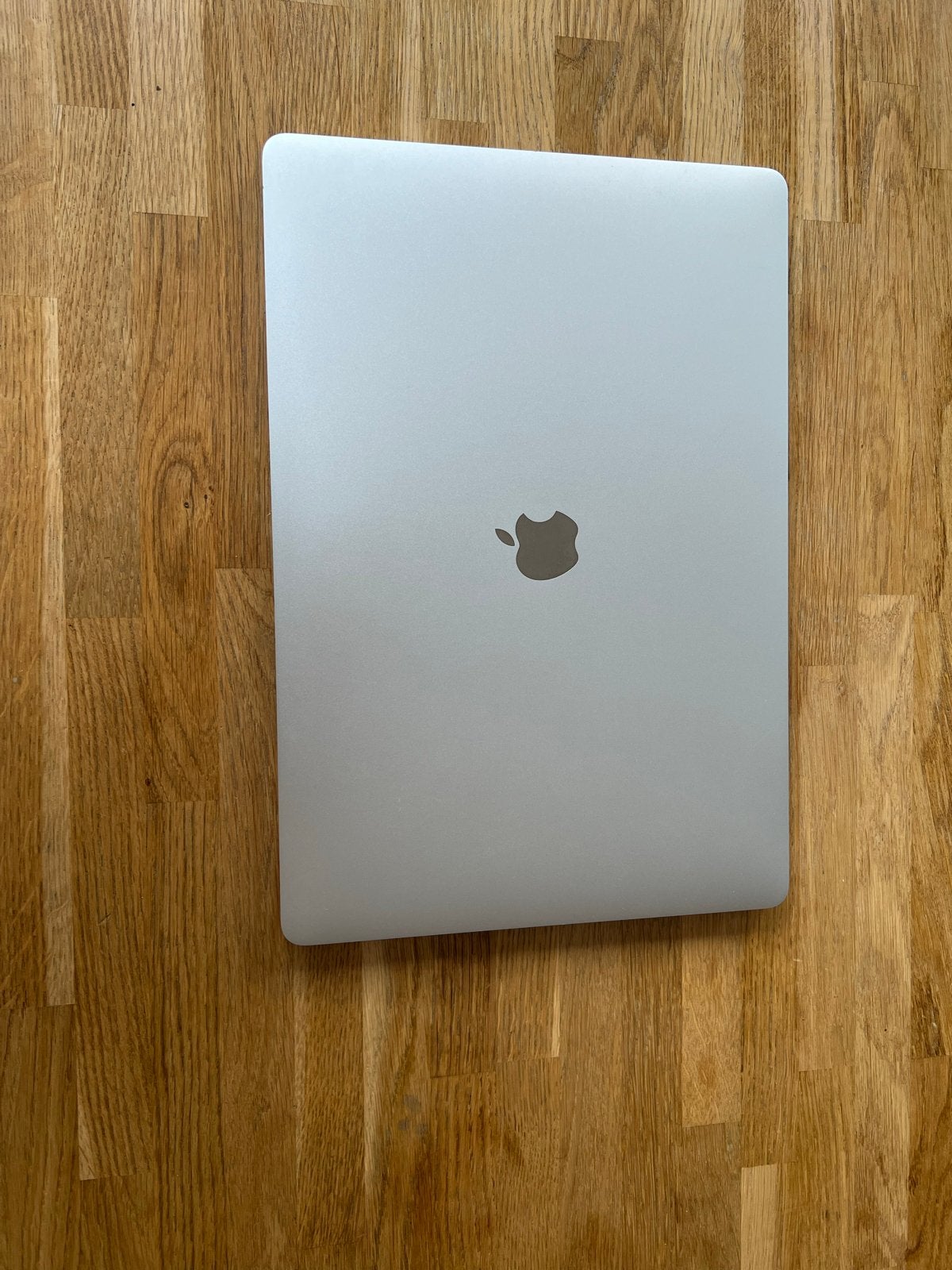 Apple MacBook Pro 15-inch (2018) i7 16GB RAM 256GB SSD, Computers en Software, Apple Macbooks, MacBook Pro, Gebruikt, 256 GB, 2 tot 3 Ghz