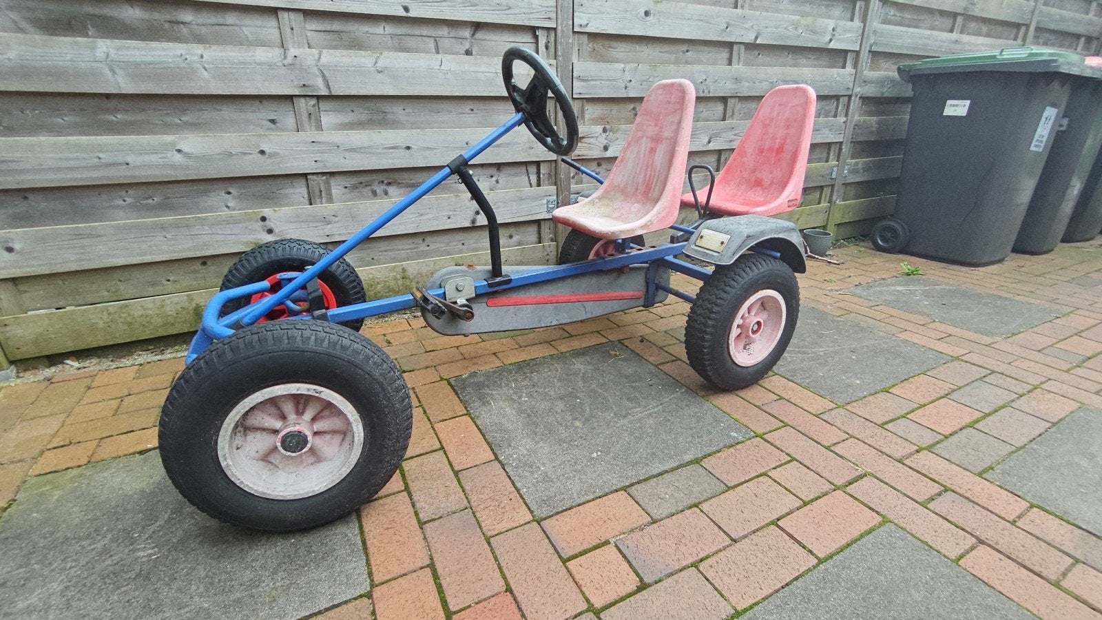 Berg skelter met duozit - met reserveonderdelen/aanhanger., Ophalen, Gebruikt, Berg, Duozit