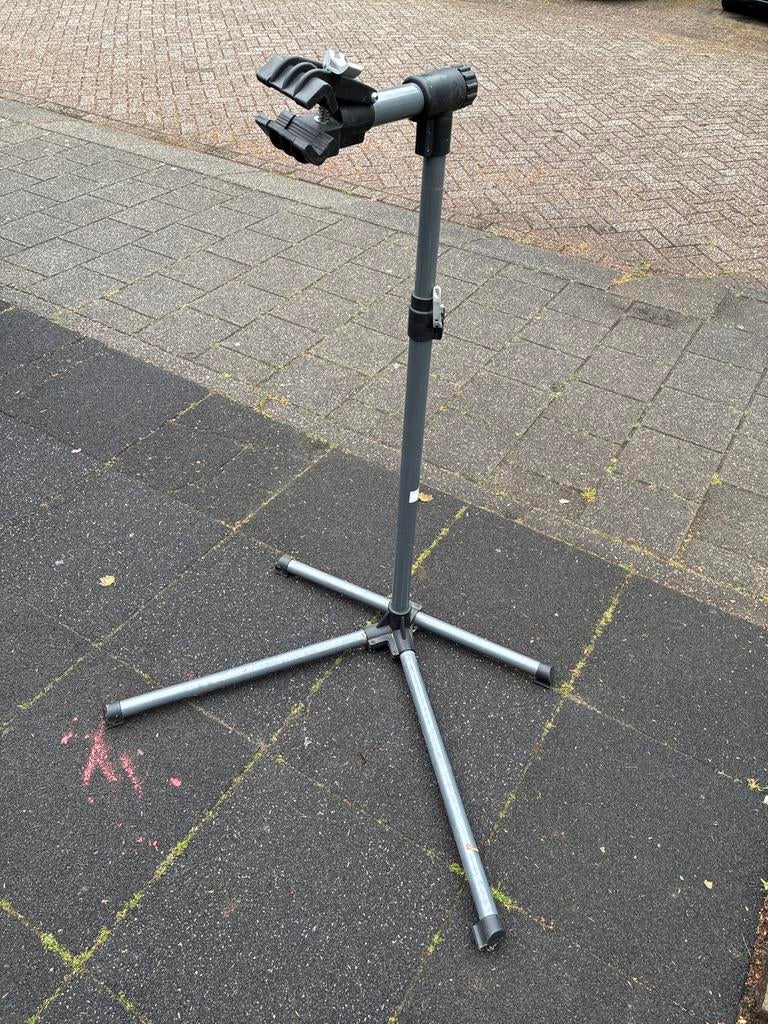 Handige Fiets Onderhoudsstandaard - Compact Op te Ruimen, Ophalen, Gebruikt, Overig gereedschap