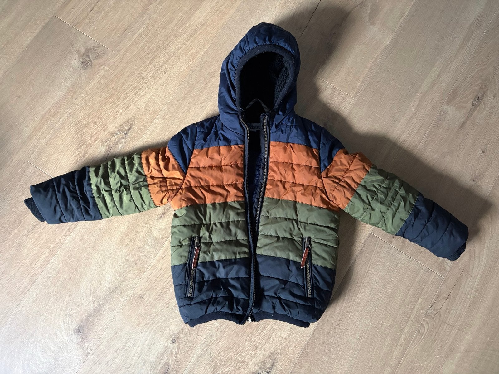 Moodstreet winterjas maat 116, Kinderen en Baby's, Ophalen, Zo goed als nieuw, Jongen, Jas