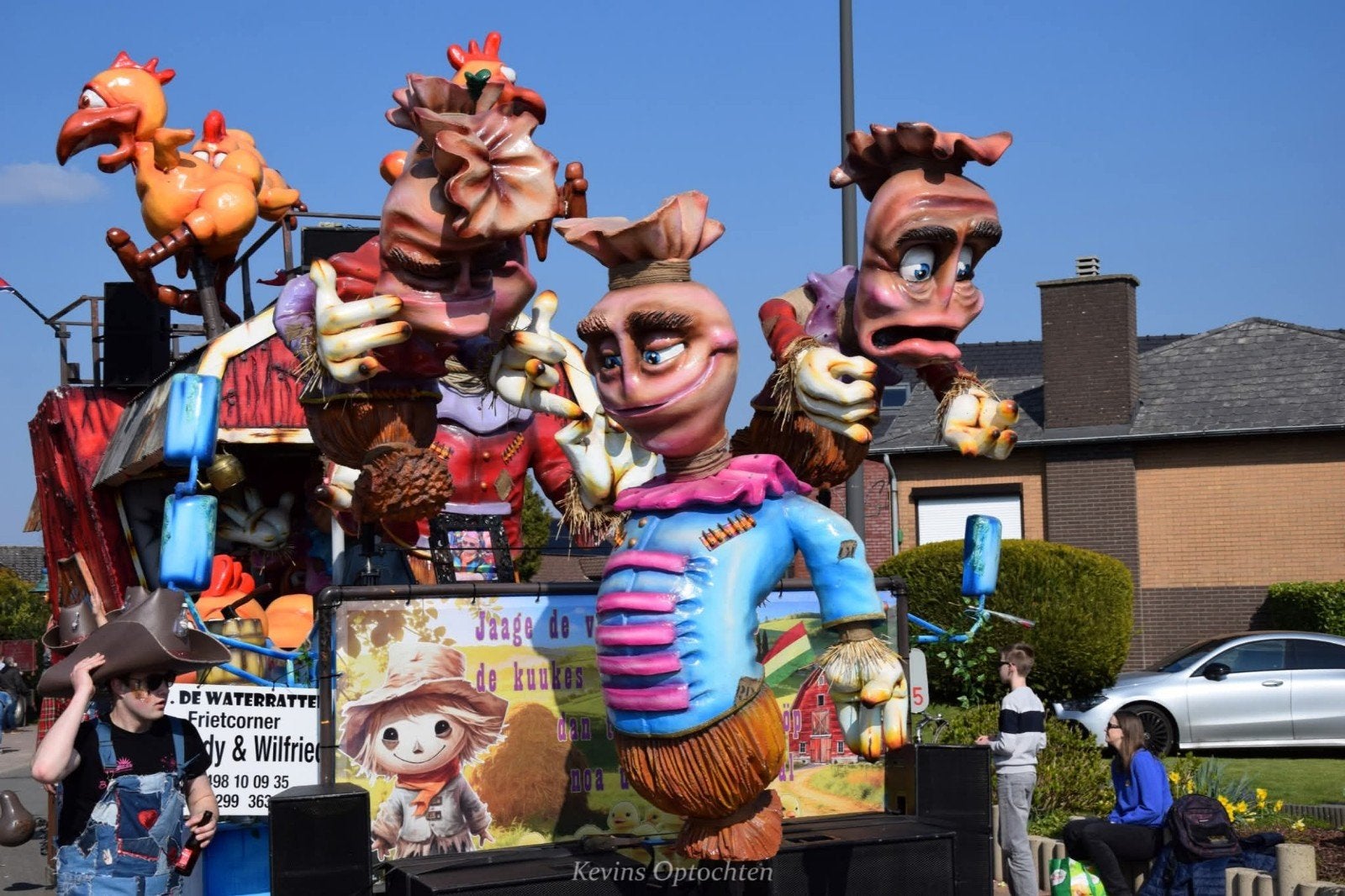 grote vogelverschrikker voor carnavalswagen, Ophalen, Zo goed als nieuw, Carnaval