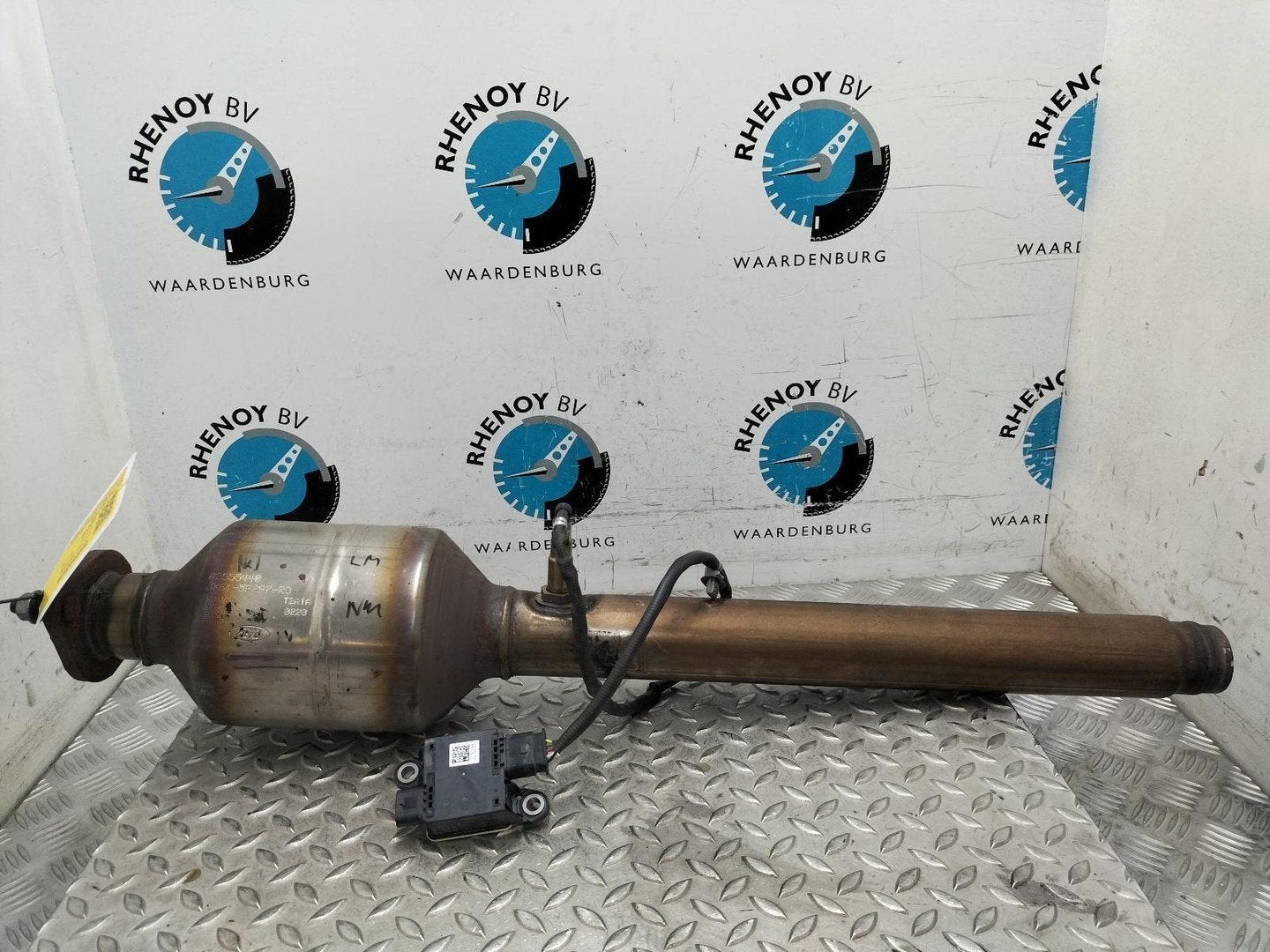 FORD FOCUS TITANIUM KATALYSATOR 2020, Ophalen of Verzenden, Gebruikt, Stiba lid