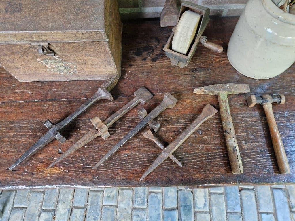 4x haarspit + 2 hamers, Antiek en Kunst, Ophalen of Verzenden