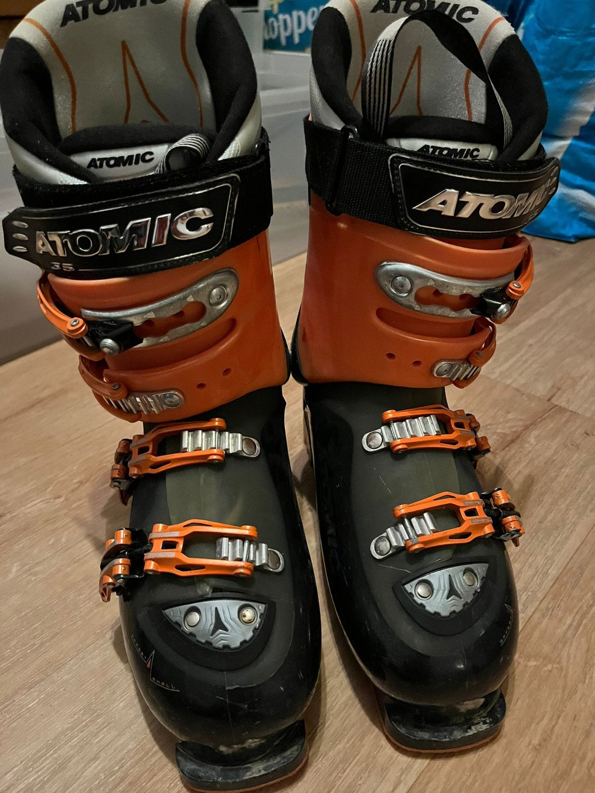 Atomic Ski schoenen nog zeer netjes! Maat 27,5/28, Overige merken, 160 tot 180 cm, Schoenen, Ophalen of Verzenden