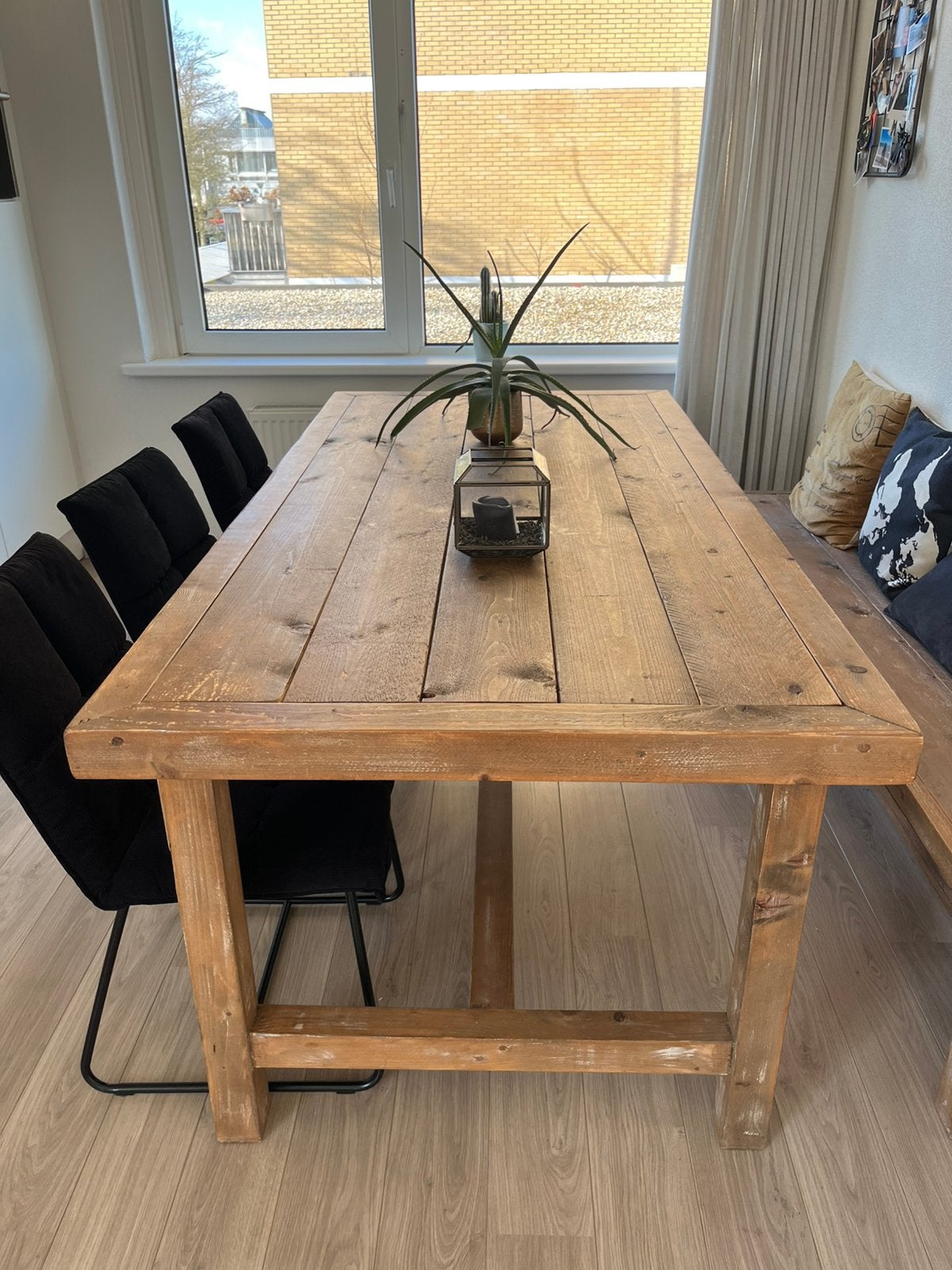 Mooie houten eettafel met bankje, Ophalen, Zo goed als nieuw, Rechthoekig, 50 tot 100 cm
