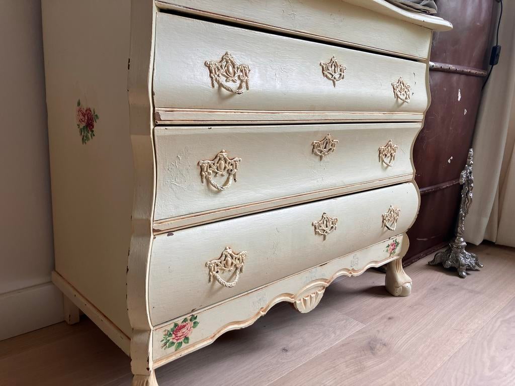 Antieke commode met bloemmotief - 85x44x70 cm, Antiek en Kunst, Ophalen