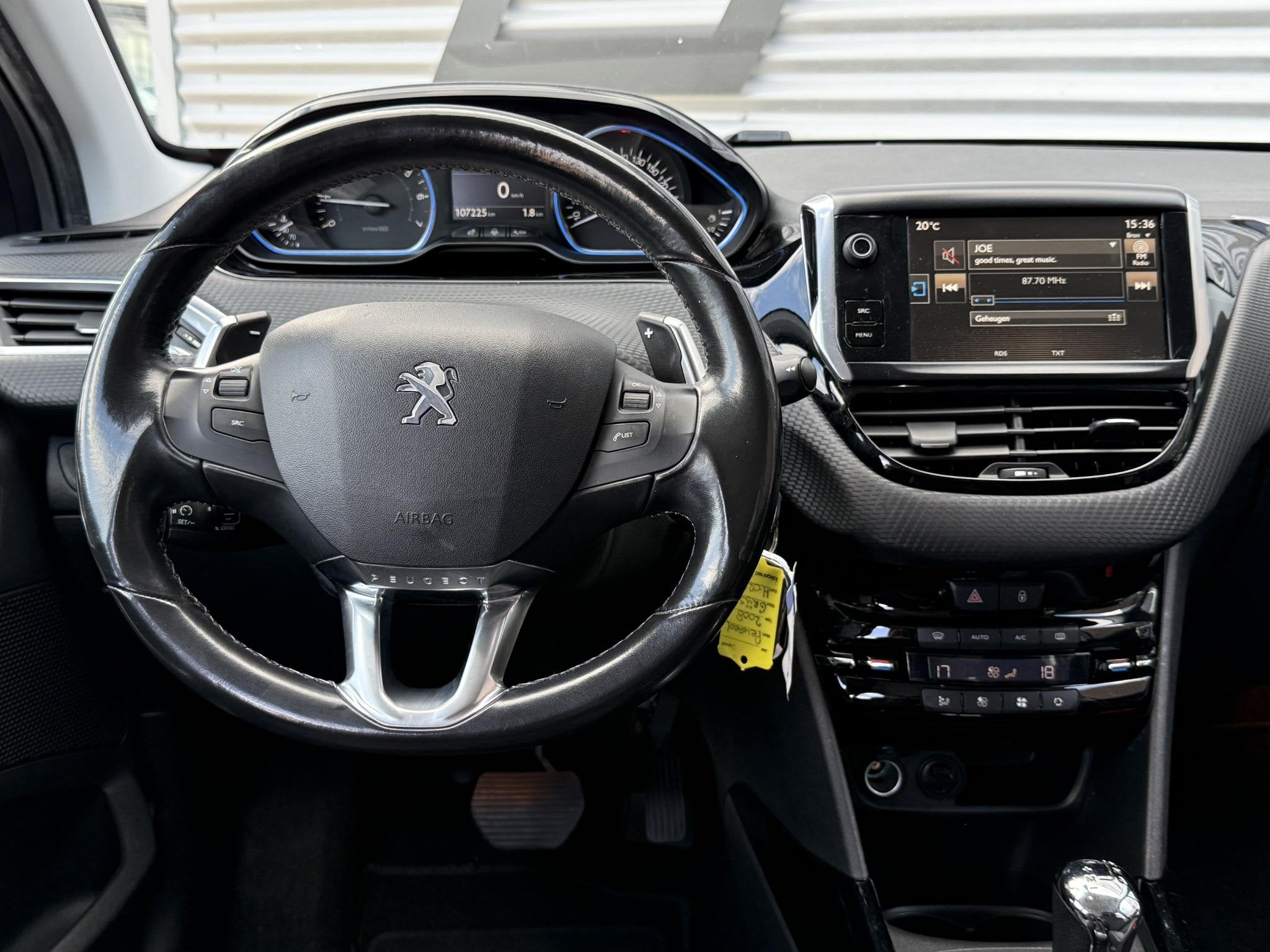 Peugeot 2008 1.2 PureTech Allure 2e Eigenaar|Navi|Trekhaak|C, Auto's, Euro 5, 1199 cc, 82 pk, 770 kg