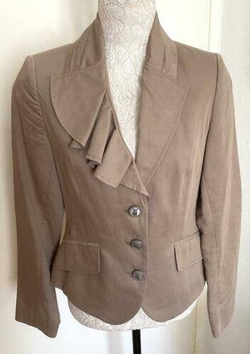 College Classic jasje maat 36 NIEUW, Kleding | Dames, Beige, Nieuw, Ophalen of Verzenden, Jasje