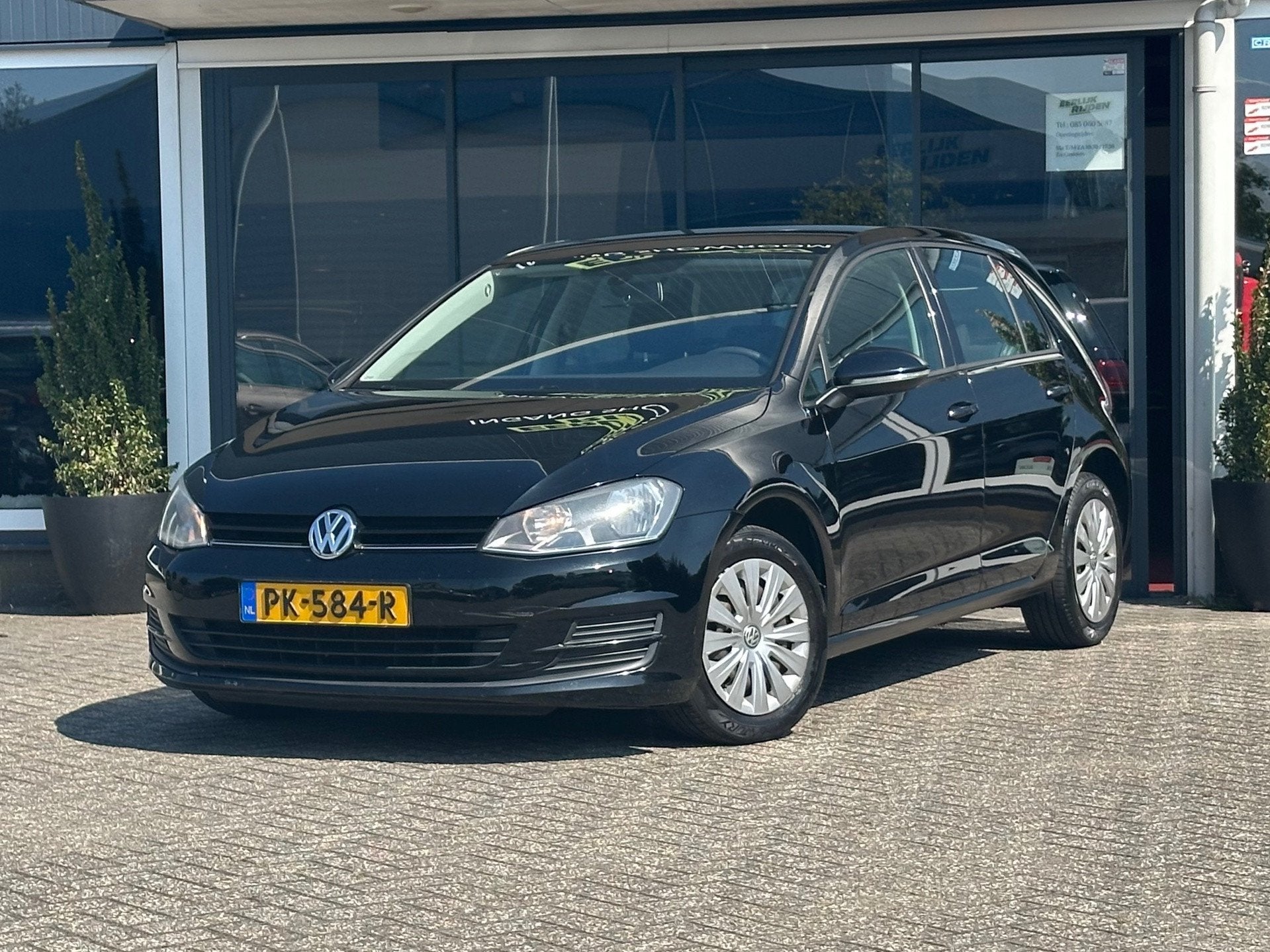 Volkswagen Golf 7 1.2 TSI Trendline Zwart, Voorwielaandrijving, Euro 5, 86 pk, Gebruikt