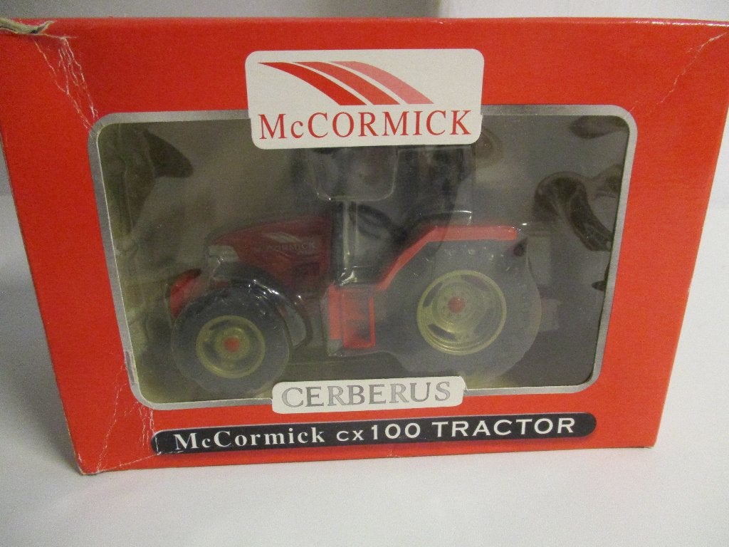Cerberus Mc Cormick CX100, Ophalen of Verzenden, Zo goed als nieuw, Tractor of Landbouw, Overige merken
