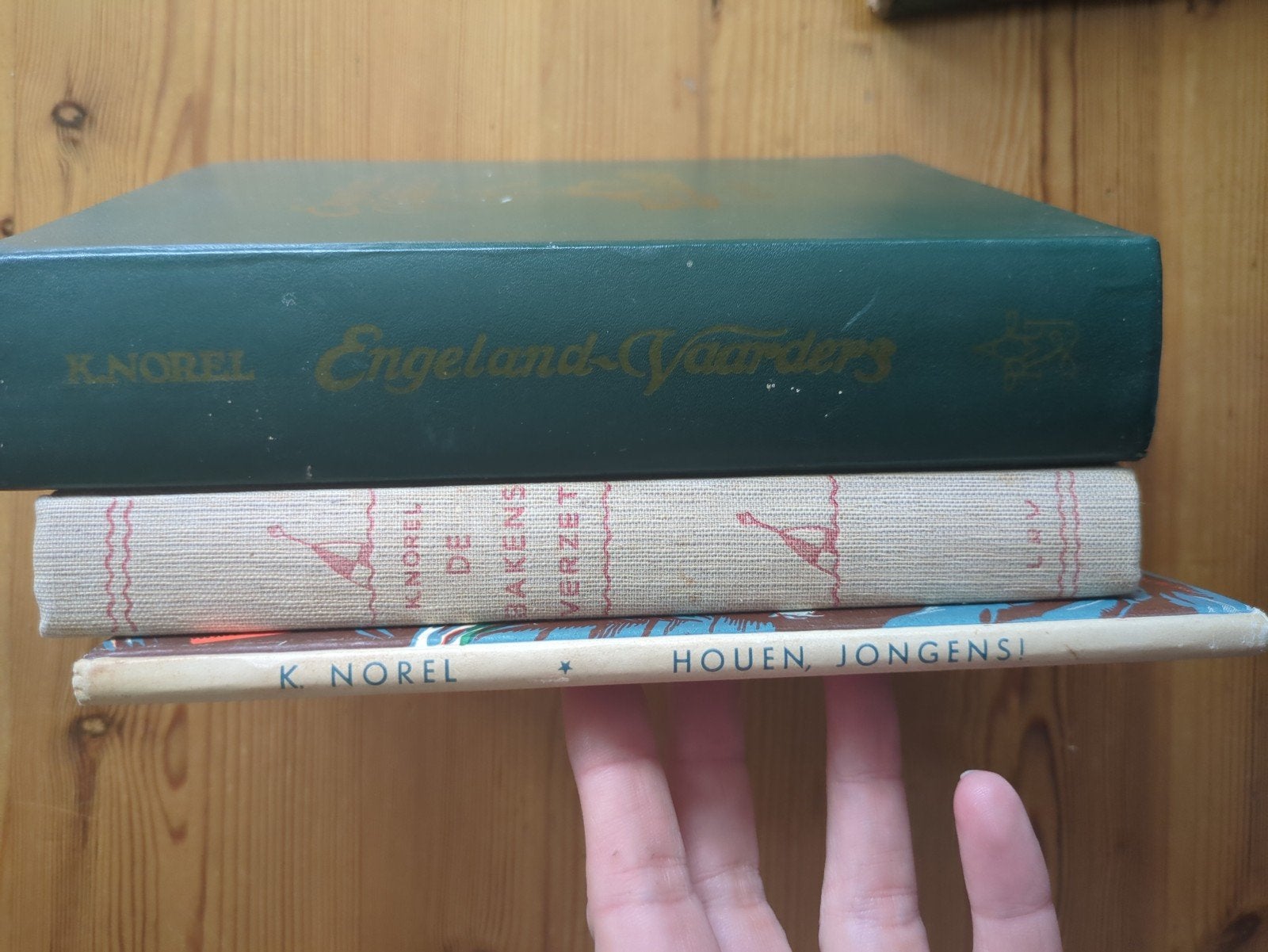 K. Norel - Engelandvaarders, Bakens Verzet, Houen Jong, Boeken, Ophalen of Verzenden, Gelezen, K. Norel, Fictie algemeen