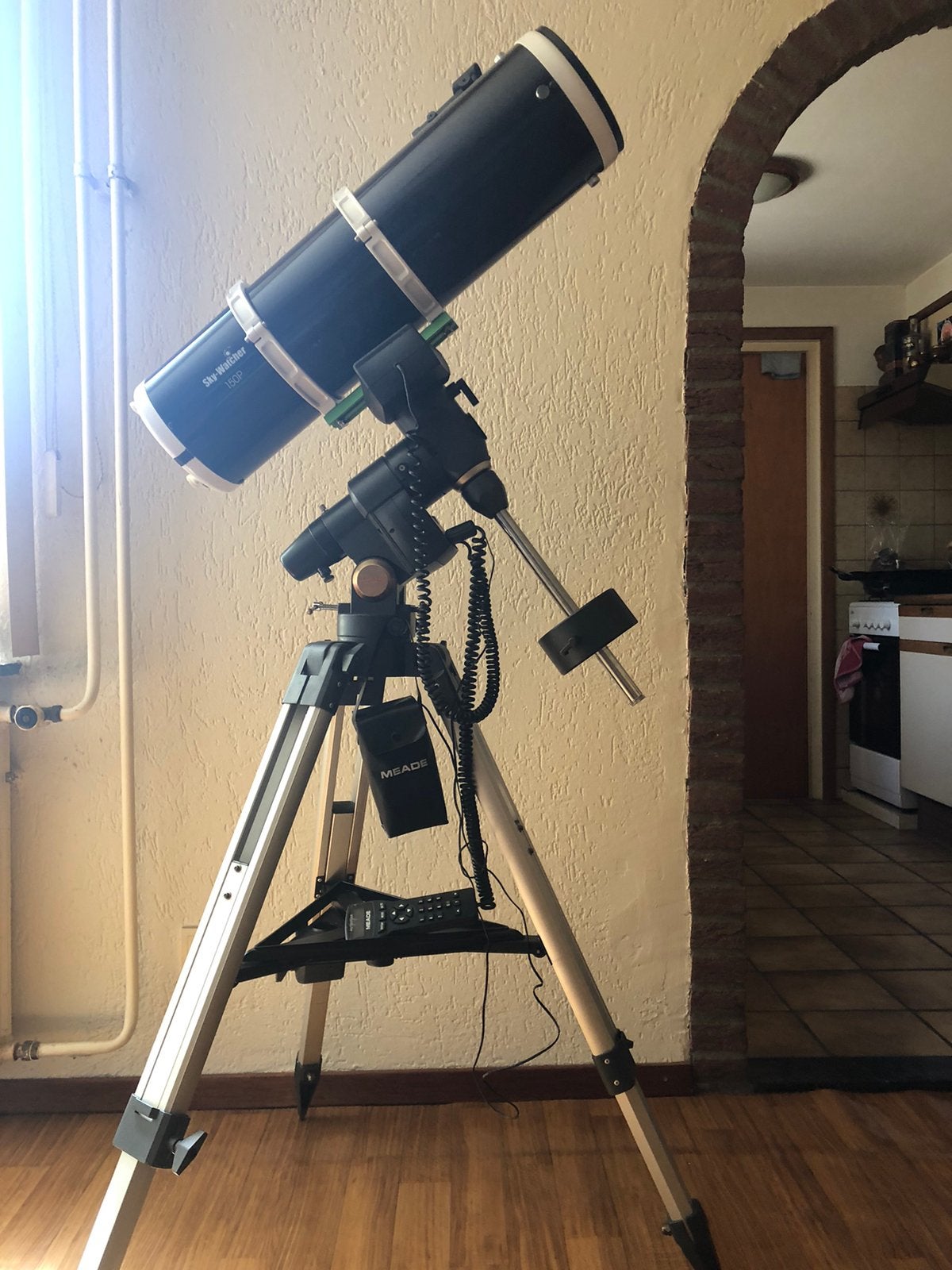 Skywatcher 150/750p op een Meade LXD55 goto statief, Ophalen, Gebruikt, 80 tot 200 mm, Met statief