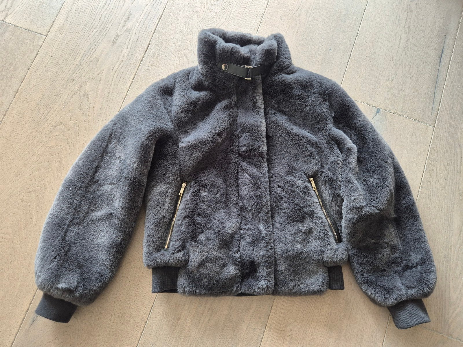 Rino & Pelle Faux Fur Jas Maat M - Zo goed als nieuw, Rino & Pelle, Ophalen of Verzenden, Zo goed als nieuw, Grijs