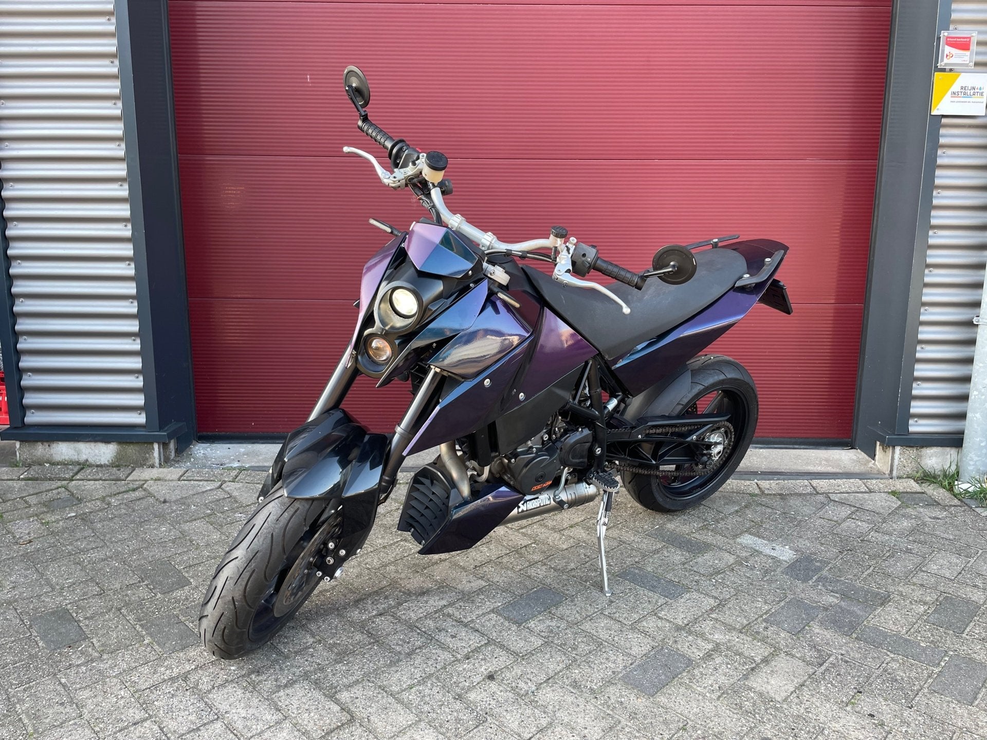 KTM 690 Duke A2 akrapovic, Toermotor, 654 cc, I.G. Hoogendijk, Handgeschakeld