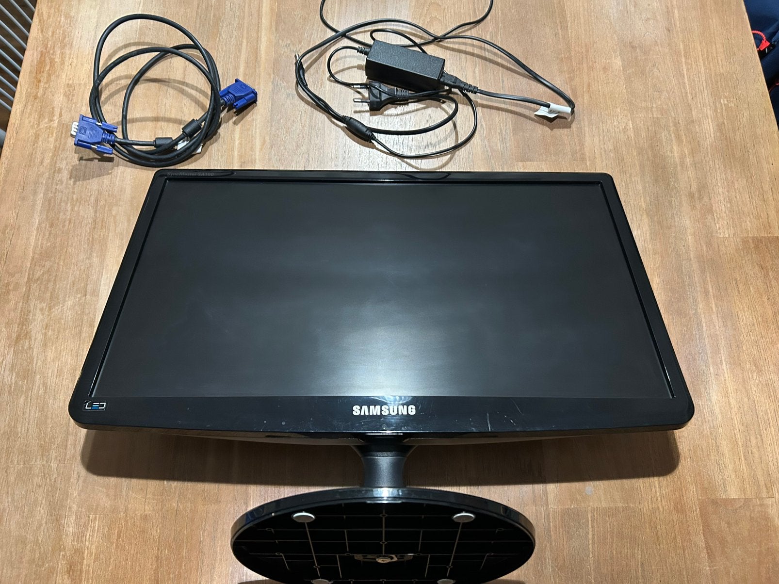beeldscherm led samsung synmaster SA100 21,5inch, Ophalen, Gebruikt, Kantelbaar, Full HD