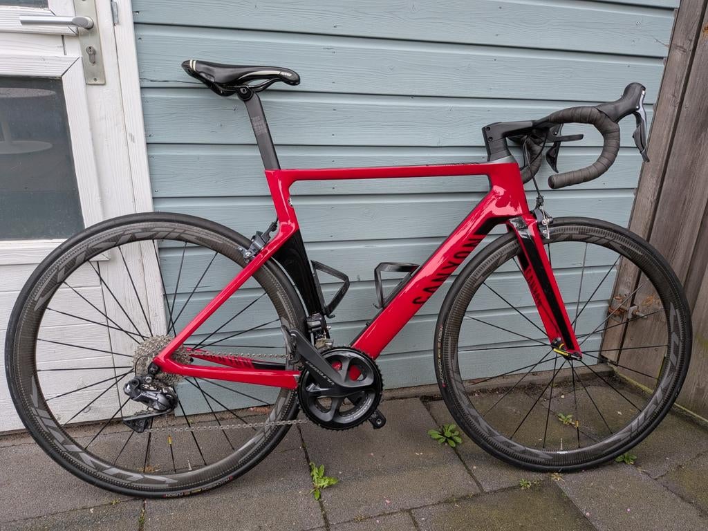Canyon Aeroad CF SLX M Ultegra di2 Mavic Cosmic Pro wielset, Fietsen en Brommers, Fietsen | Racefietsen, Carbon, Zo goed als nieuw