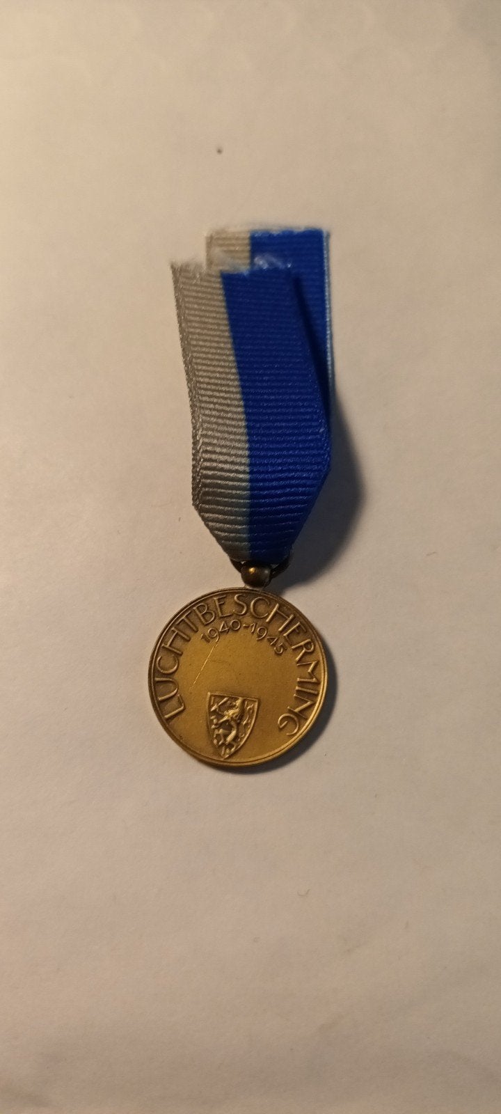 Zeldzame Luchtbescherming Medaille 1940-1945, Ophalen of Verzenden