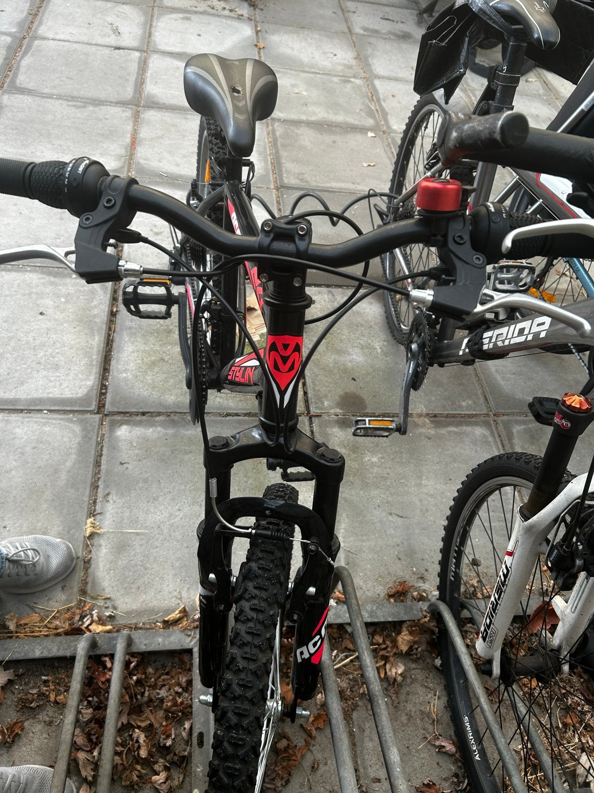 Jongens sportfiets 24 inch - Zo goed als nieuw