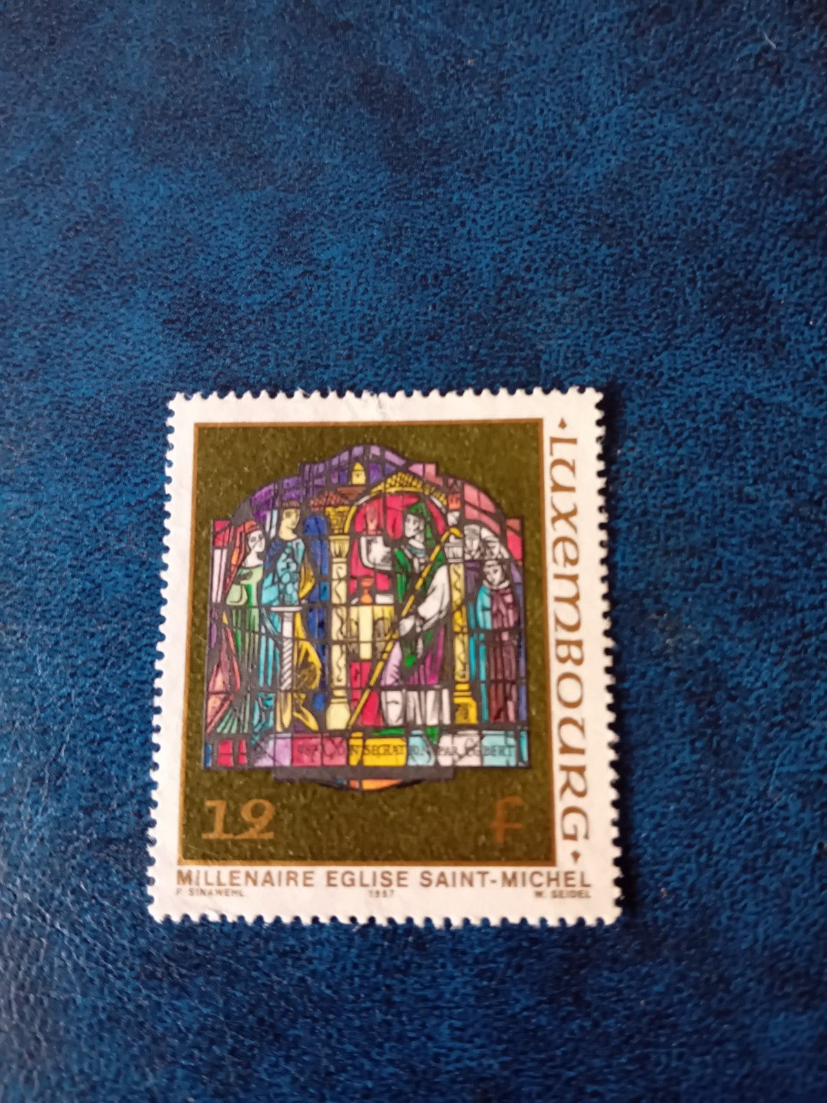 Luxemburg postzegel - Millénaire Eglise Saint-Michel, Ophalen of Verzenden, Postfris