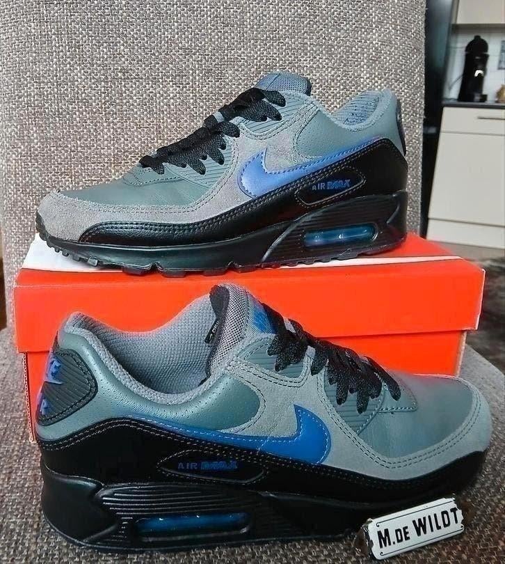 Nike 40 air max 90 paars grijs zwart sneakers sportschoenen, Kleding | Dames, Schoenen, Sportschoenen, Nike, Ophalen of Verzenden