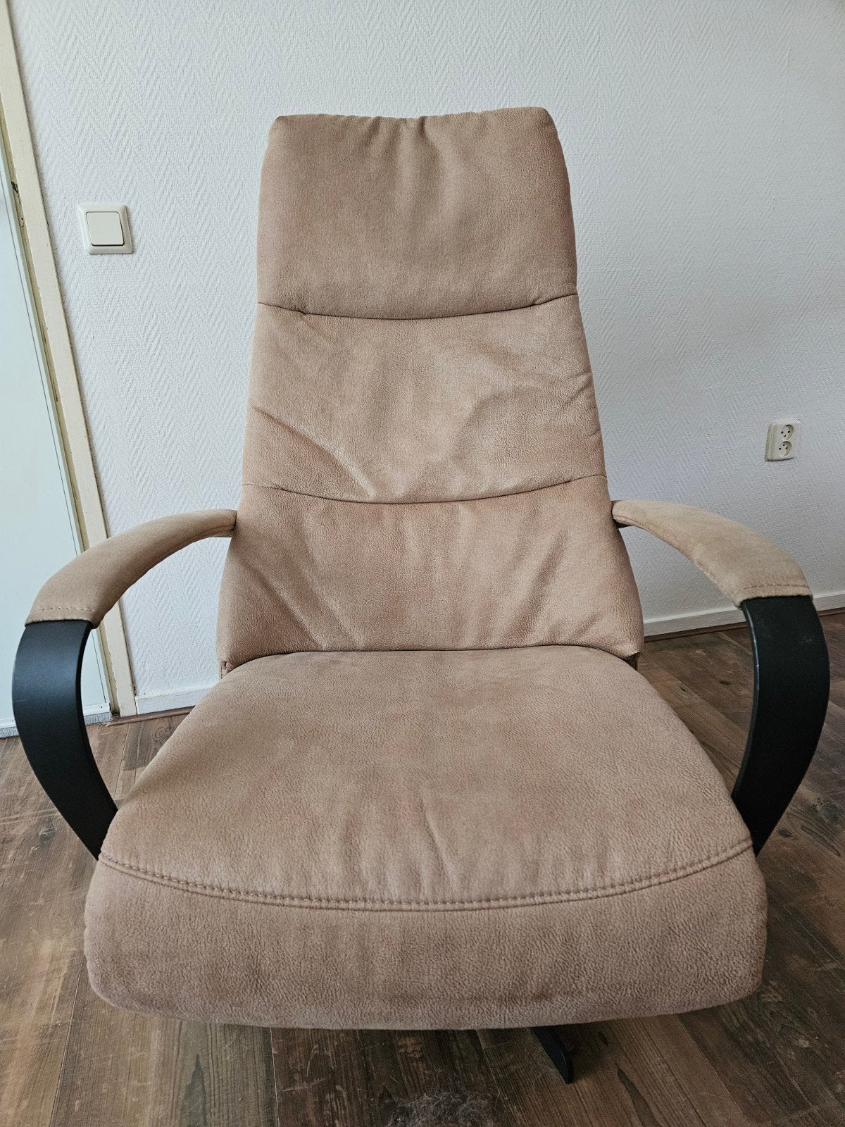 Prominent Humberto relaxfauteuil (accu), Ophalen, Zo goed als nieuw