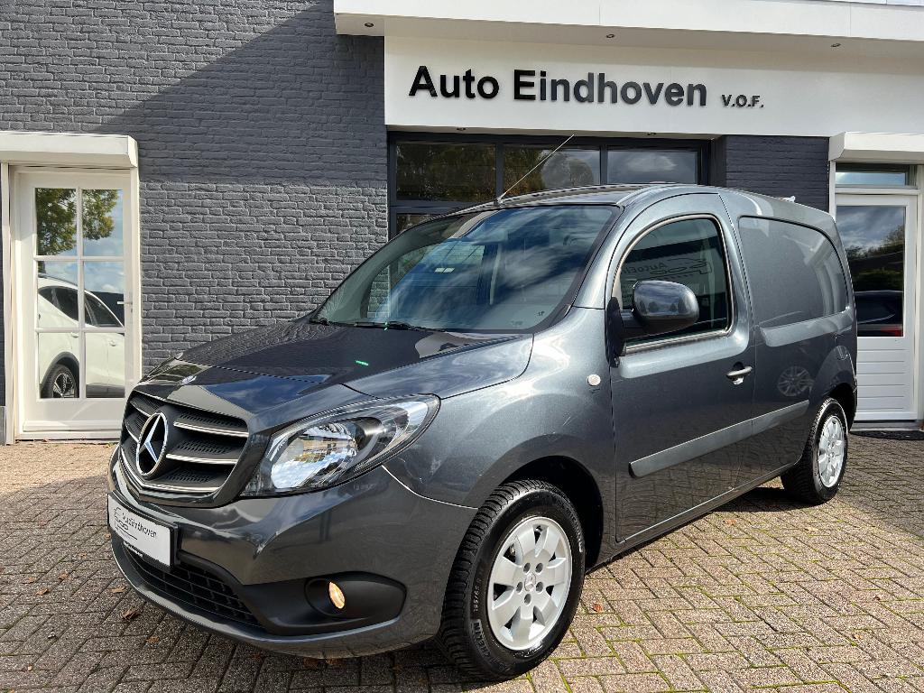 Mercedes-Benz Citan 90PK,Airco,Deurtjes,Btw,Euro 6! €8995,-, Auto's, Bestelauto's, Voorwielaandrijving, Stof, Metallic lak, Blauw