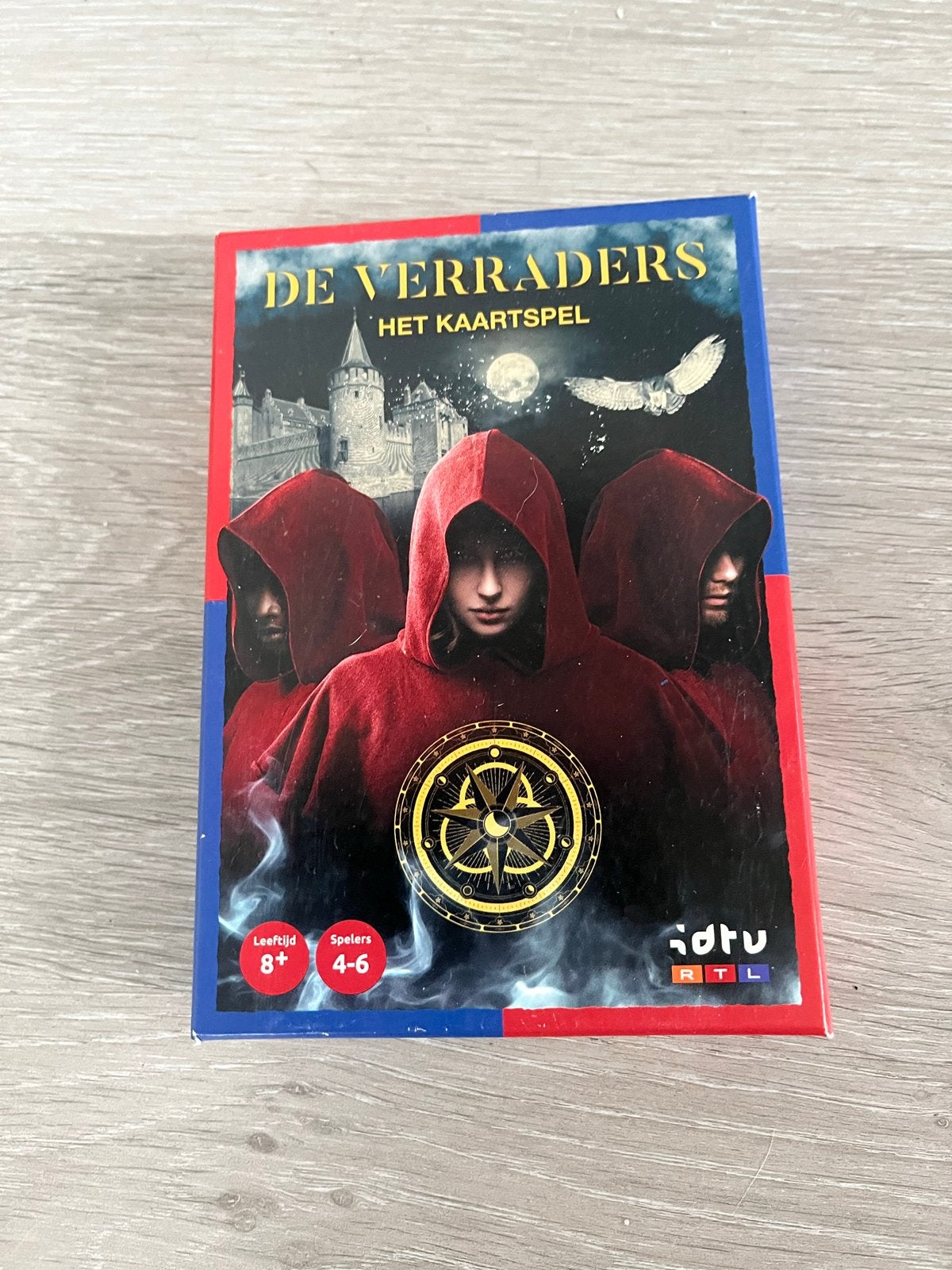 De Verraders Het Kaartspel - Zo goed als nieuw, Hobby en Vrije tijd, Drie of vier spelers, Ophalen of Verzenden, Nieuw