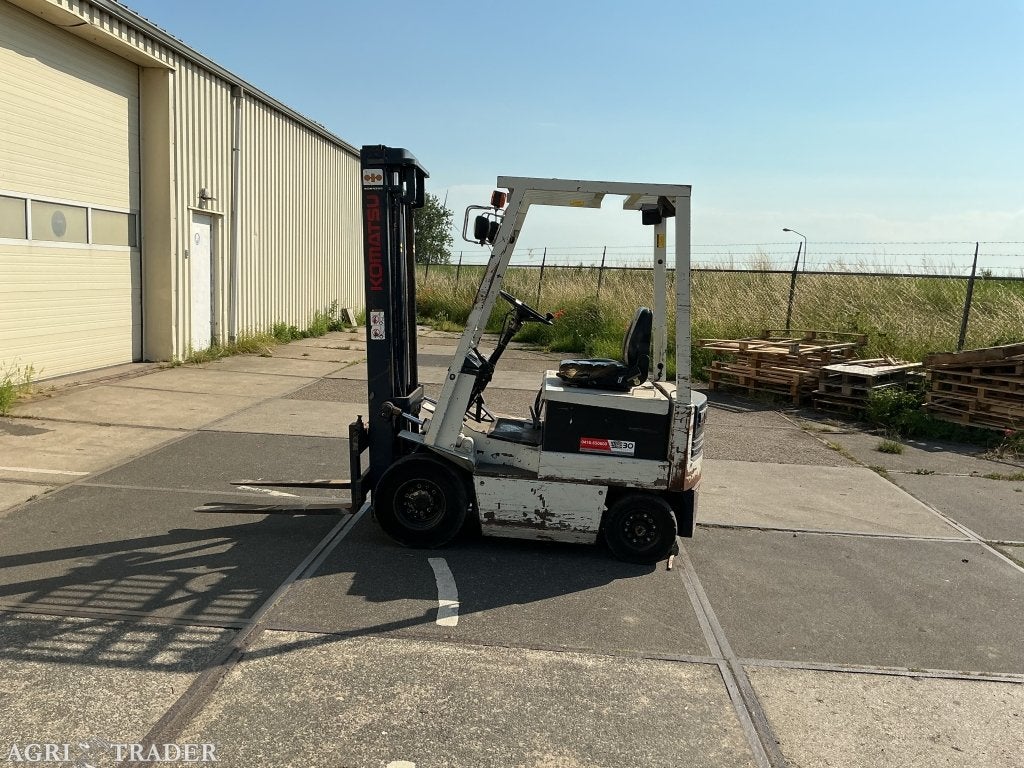Heftruck Komatsu 1.5 Ton Elektrisch, Zakelijke goederen, Machines en Bouw | Heftrucks en Intern transport, Ophalen, -, Komatsu