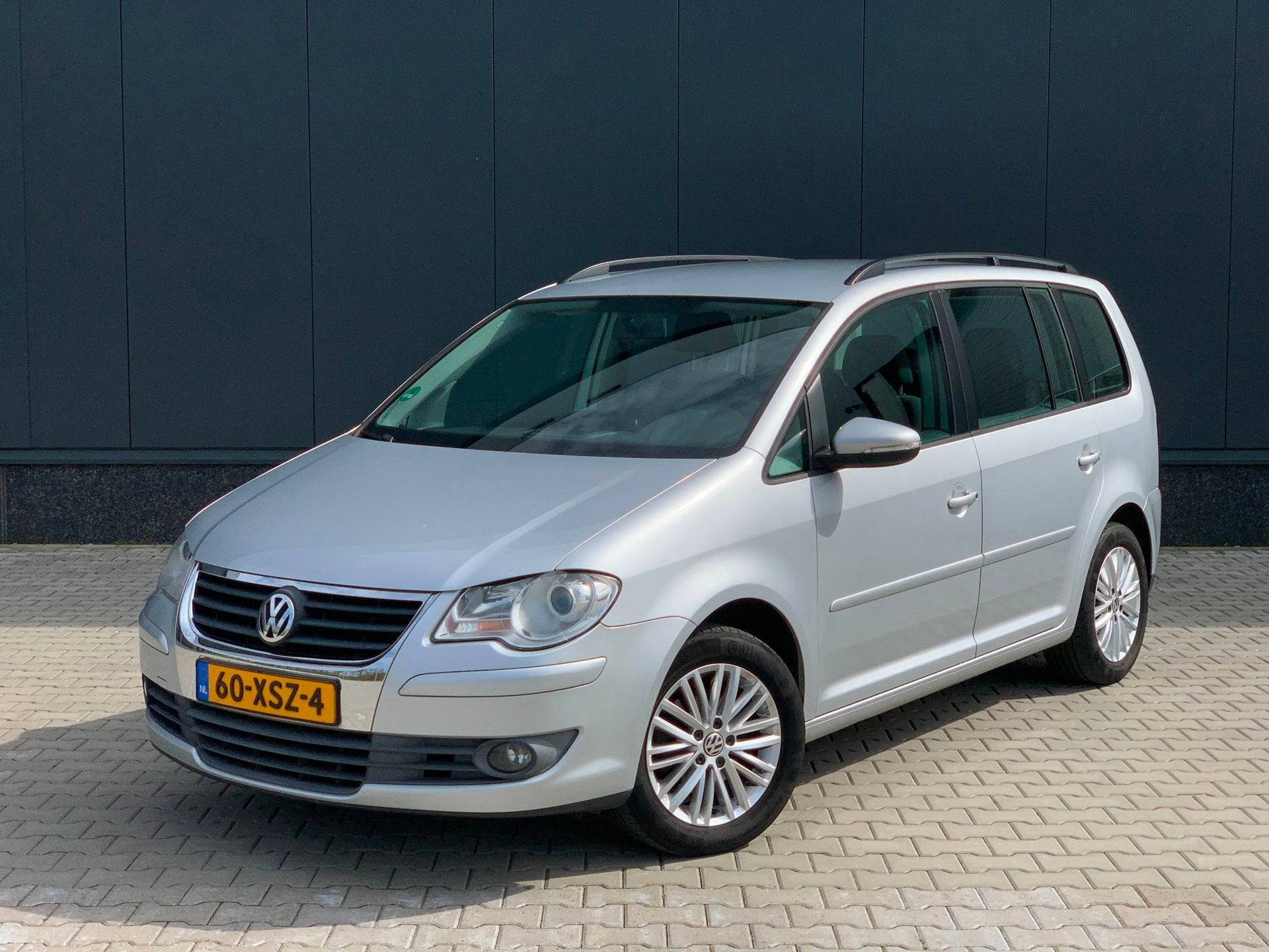 Volkswagen Touran 1.4 TSI | 7 ZITTER | CRUISE | XENON|, Auto's, Volkswagen, Voorwielaandrijving, Euro 5, Stof, Gebruikt