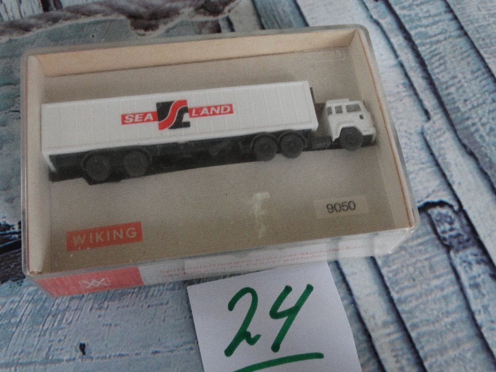 N-Spoor:set 24:wiking,9050. Trekker Magirus Deutz oplegger ., Overige merken, Gelijkstroom of Wisselstroom, Brug, Tunnel of Gebouw