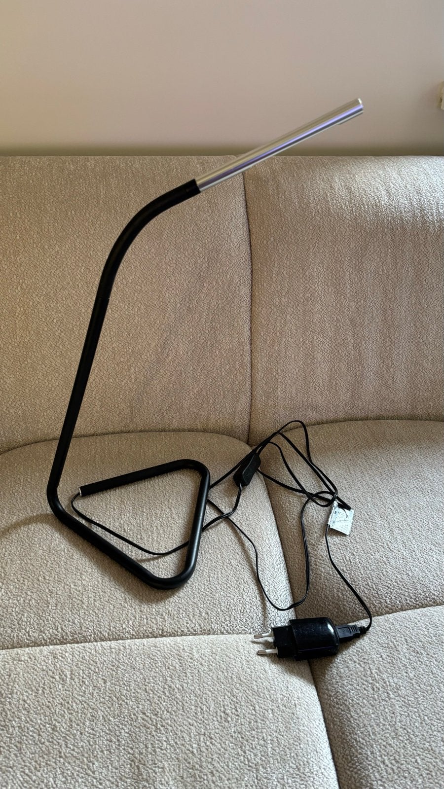 IKEA LED leeslamp - Zwart/Zilver, Verstelbaar, Ophalen, Bureaulamp, LED verlichting, Overige fittingen