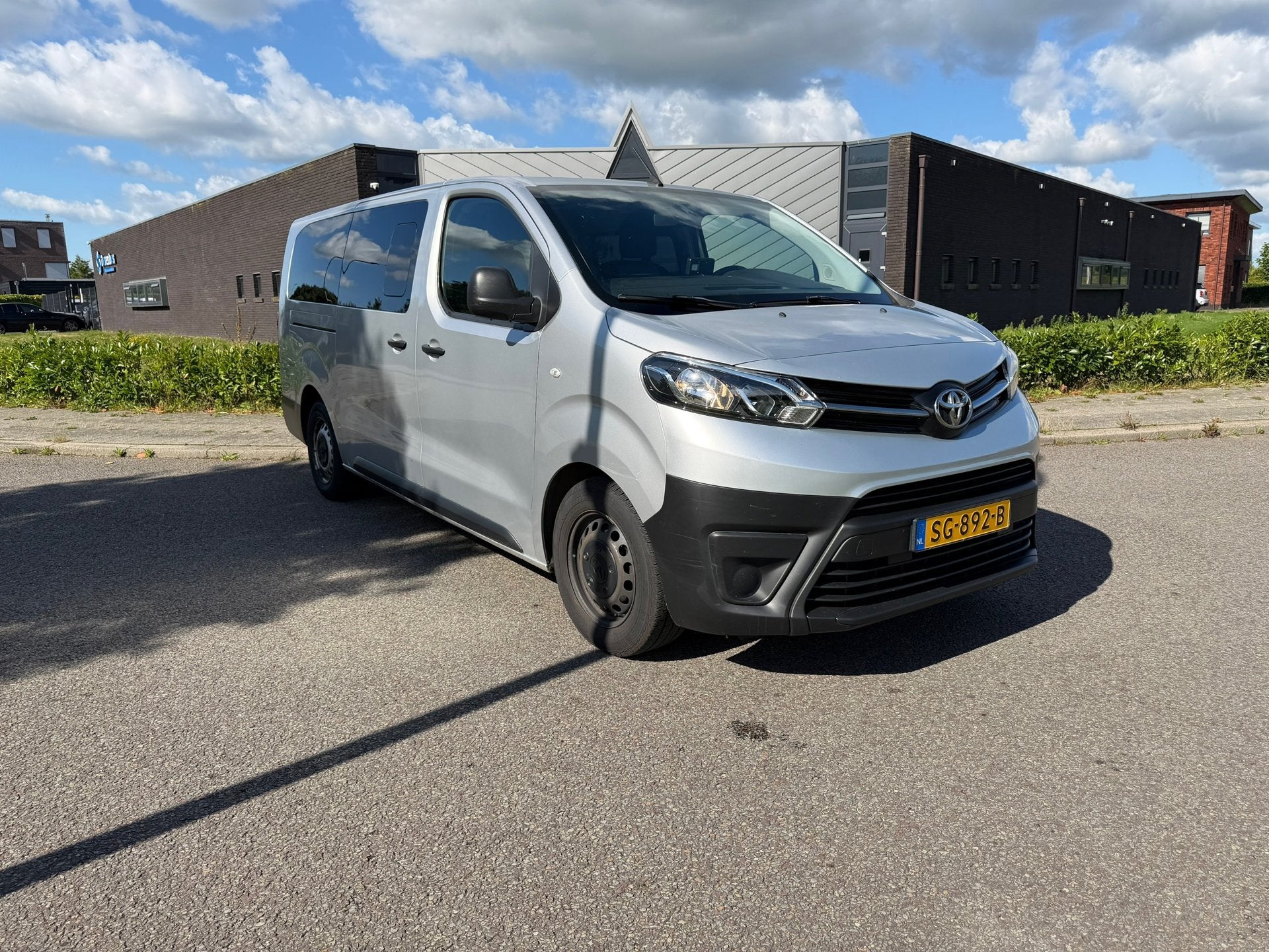 Toyota PROACE Shuttle 1.6 D-4D Cool Comfort Long, Voorwielaandrijving, ProAce, Origineel Nederlands, Bedrijf