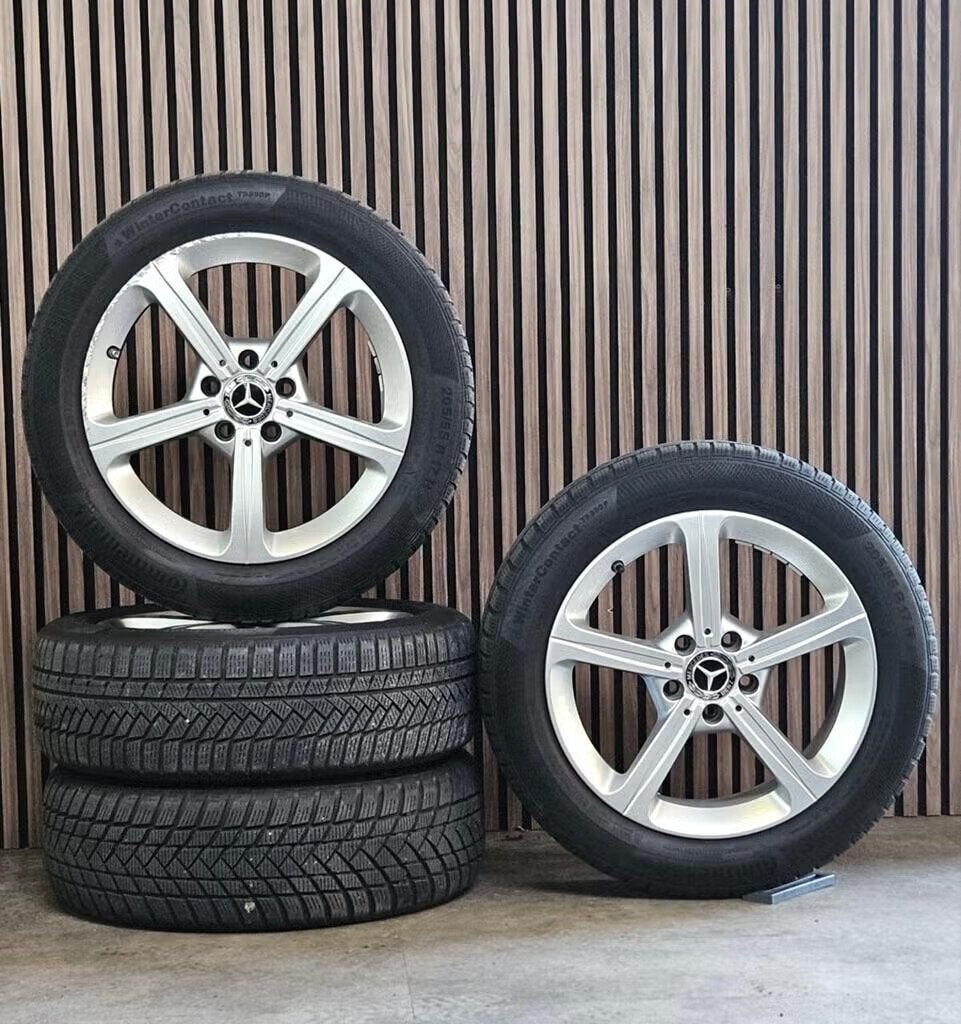 Nette 17" Orig Mercedes C klasse Velgen+GOEDE Winterbanden, Gebruikt, -, -, Banden en Velgen