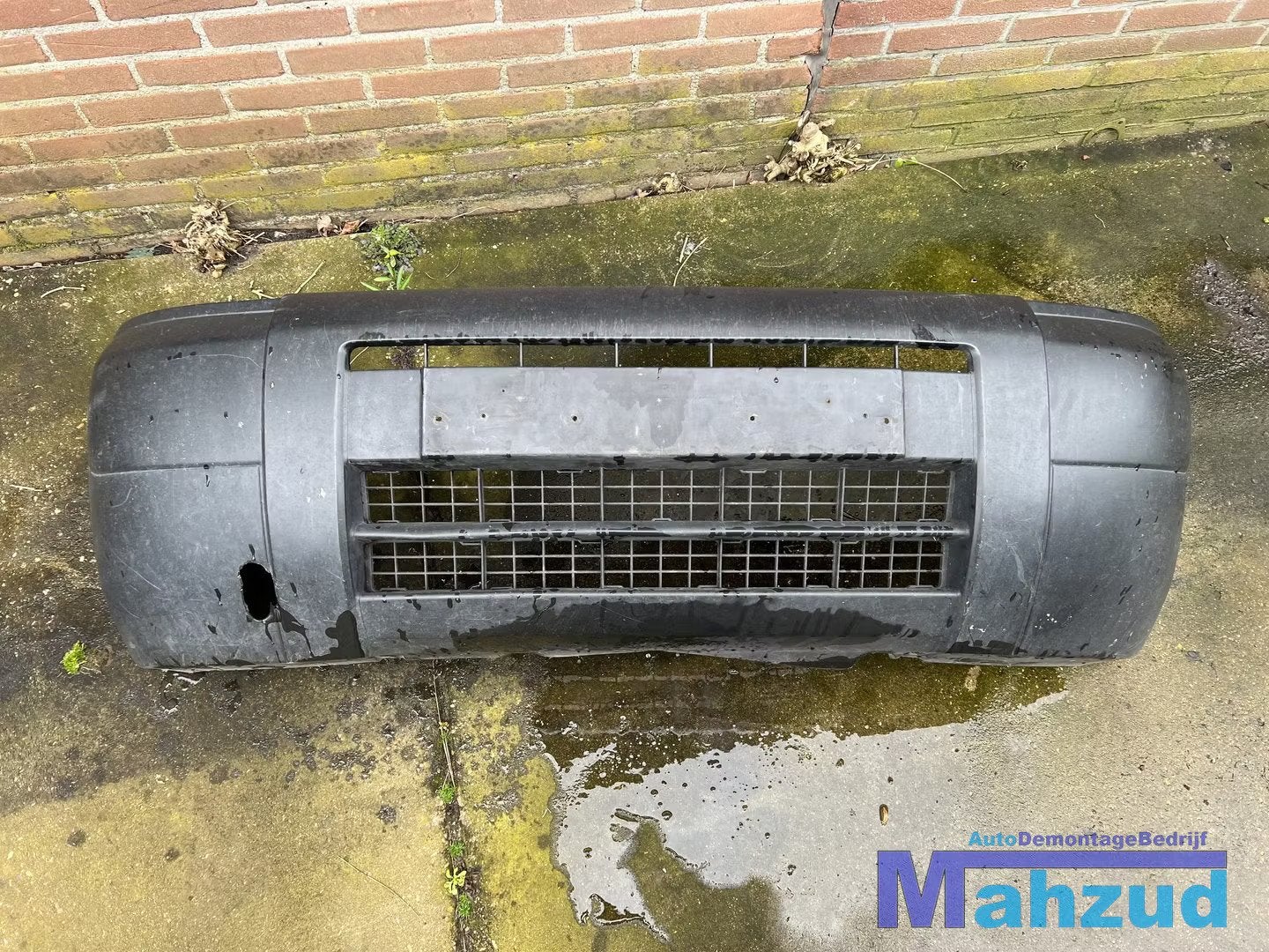 PEUGEOT PARTNER voorbumper 1998-2006, Taurusavenue 1
2132 LS  Hoofddorp, NL, Gebruikt, Contact.group@renault.com, Ophalen of Verzenden