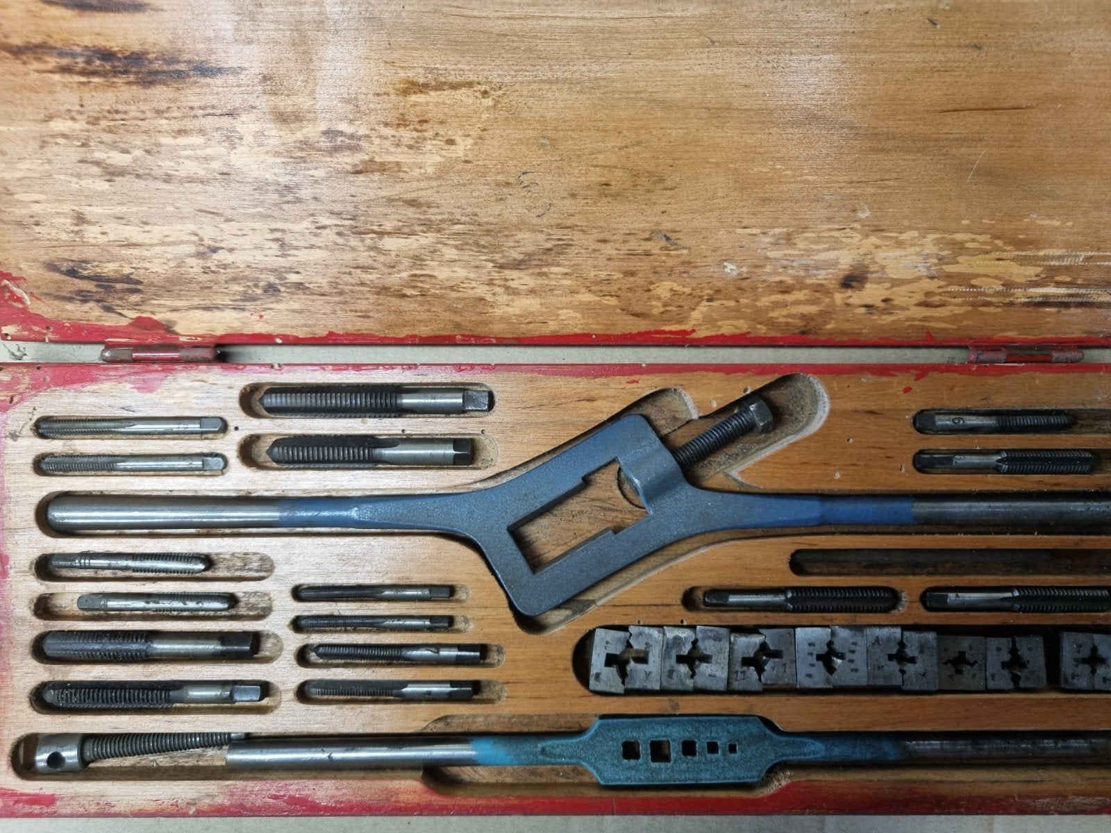 antiek draadsnij gereedschap  jaren 40 /50, Ophalen of Verzenden, Gebruikt, Gereedschapsset