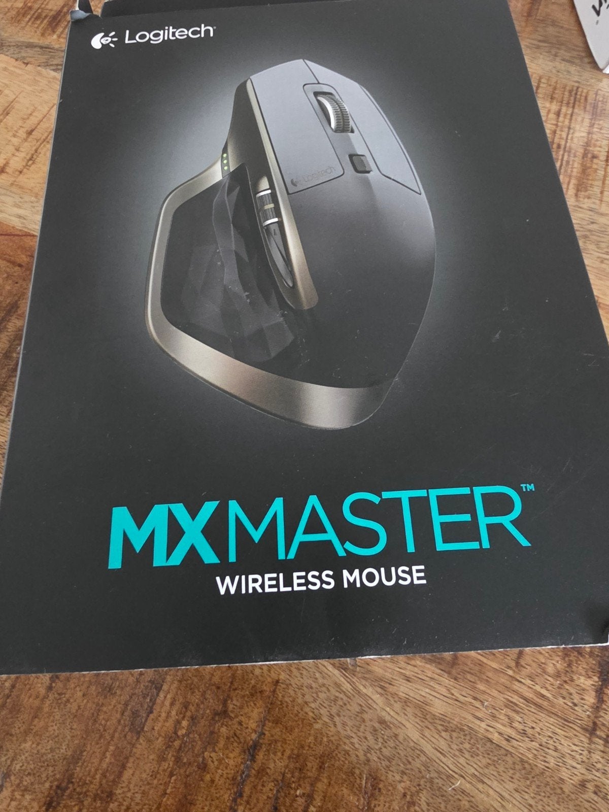 Logitech MX Master Wireless Mouse, Computers en Software, Muizen, Rechtshandig, Muis, Ergonomisch, Logitech