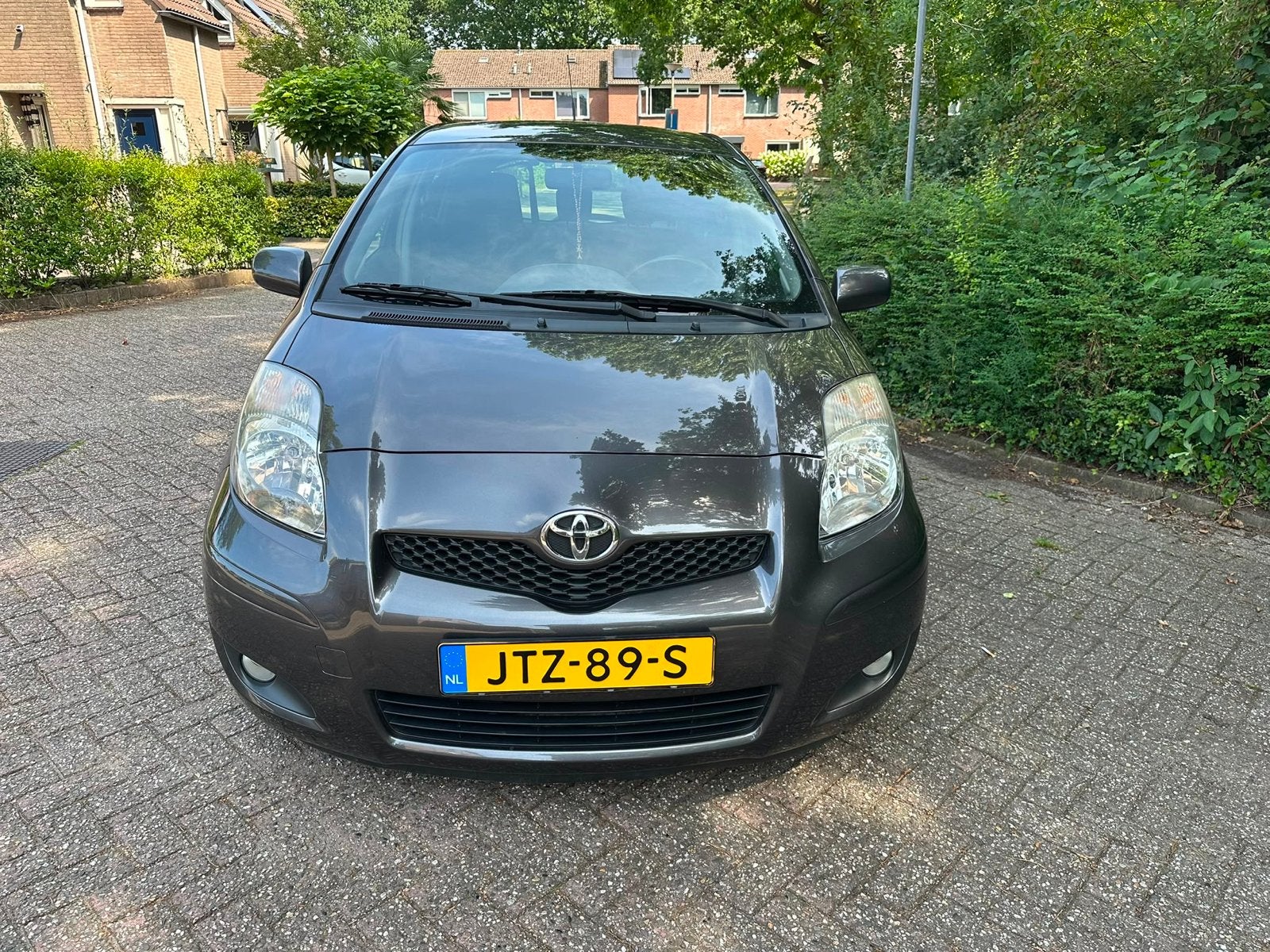 Toyota Yaris 1.3 16V Vvt-i met sleg kilometer 87 000, Voorwielaandrijving, 1025 kg, 4 cilinders, 1329 cc