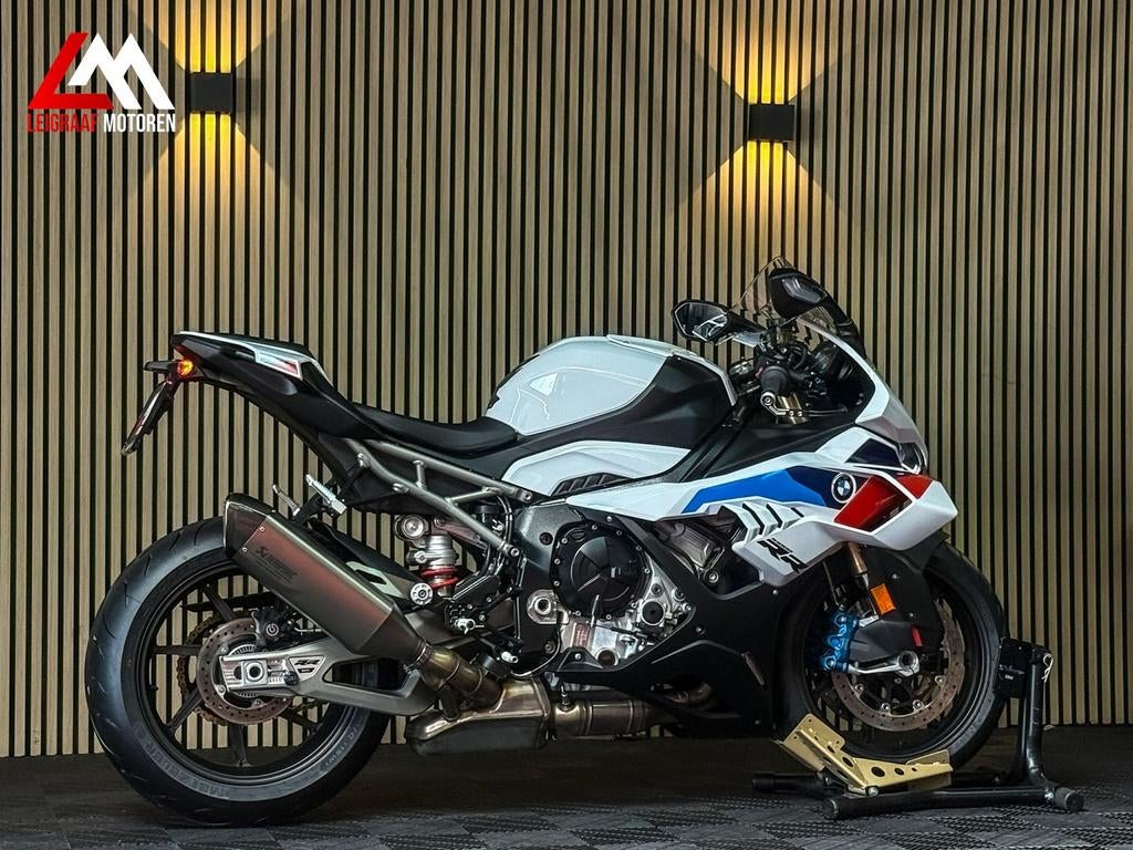 BMW S 1000 RR - 2025 - Akrapovic - Nieuwstaat - BTW, Motoren, Motoren | BMW, 4 cilinders, Bedrijf, Onbekend, Super Sport