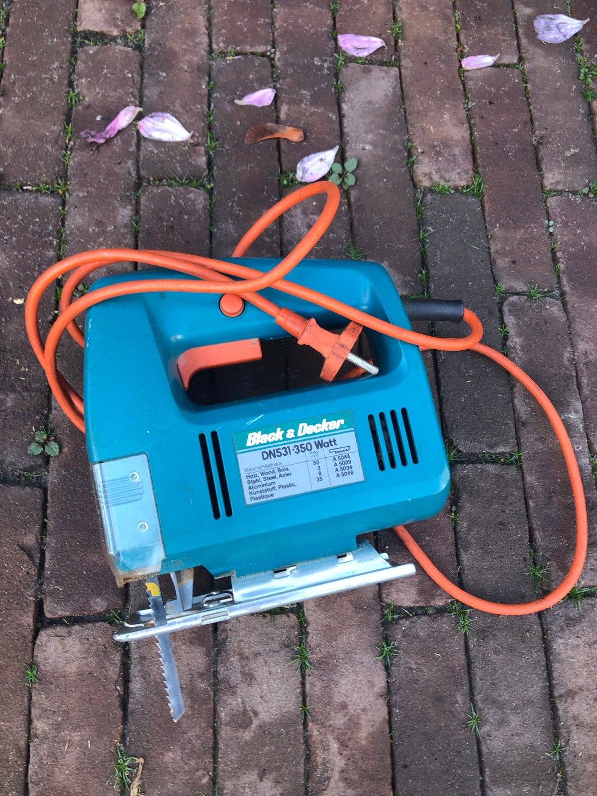 Black & Decker DN531-350 Watt Decoupeerzaag, Ophalen, Minder dan 30 mm, Gebruikt, Decoupeerzaag